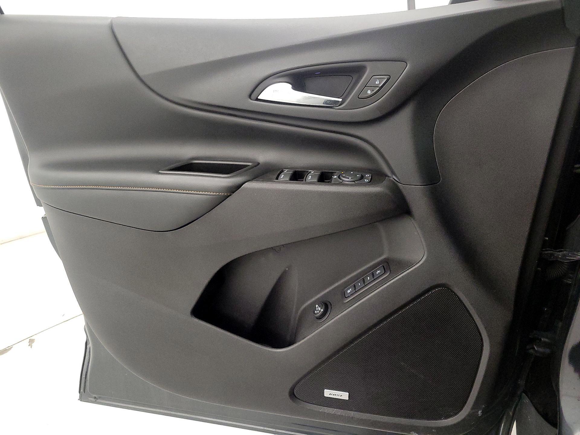 Thumbnail: 2018 Chevrolet Equinox - 12