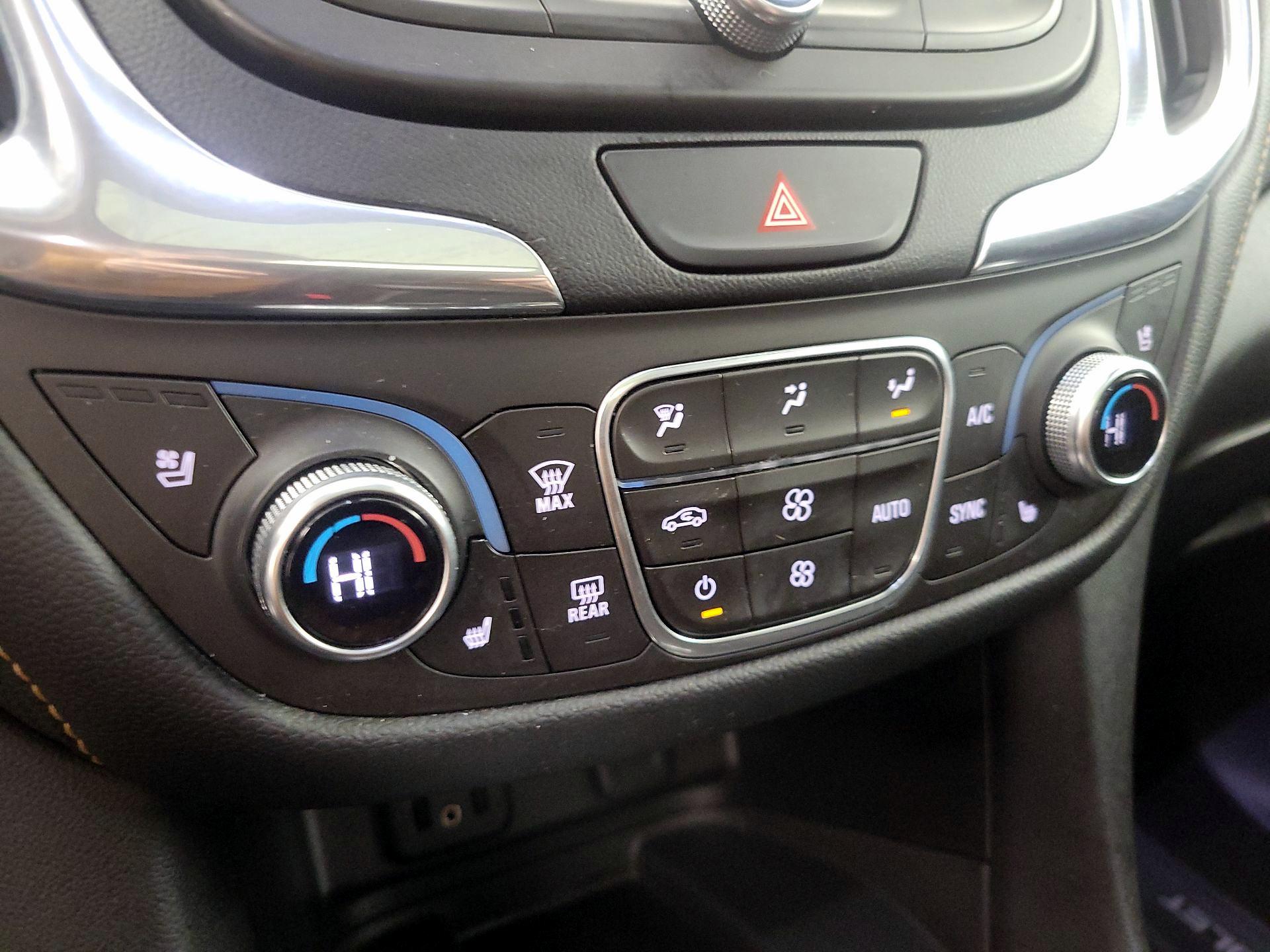 Thumbnail: 2018 Chevrolet Equinox - 17