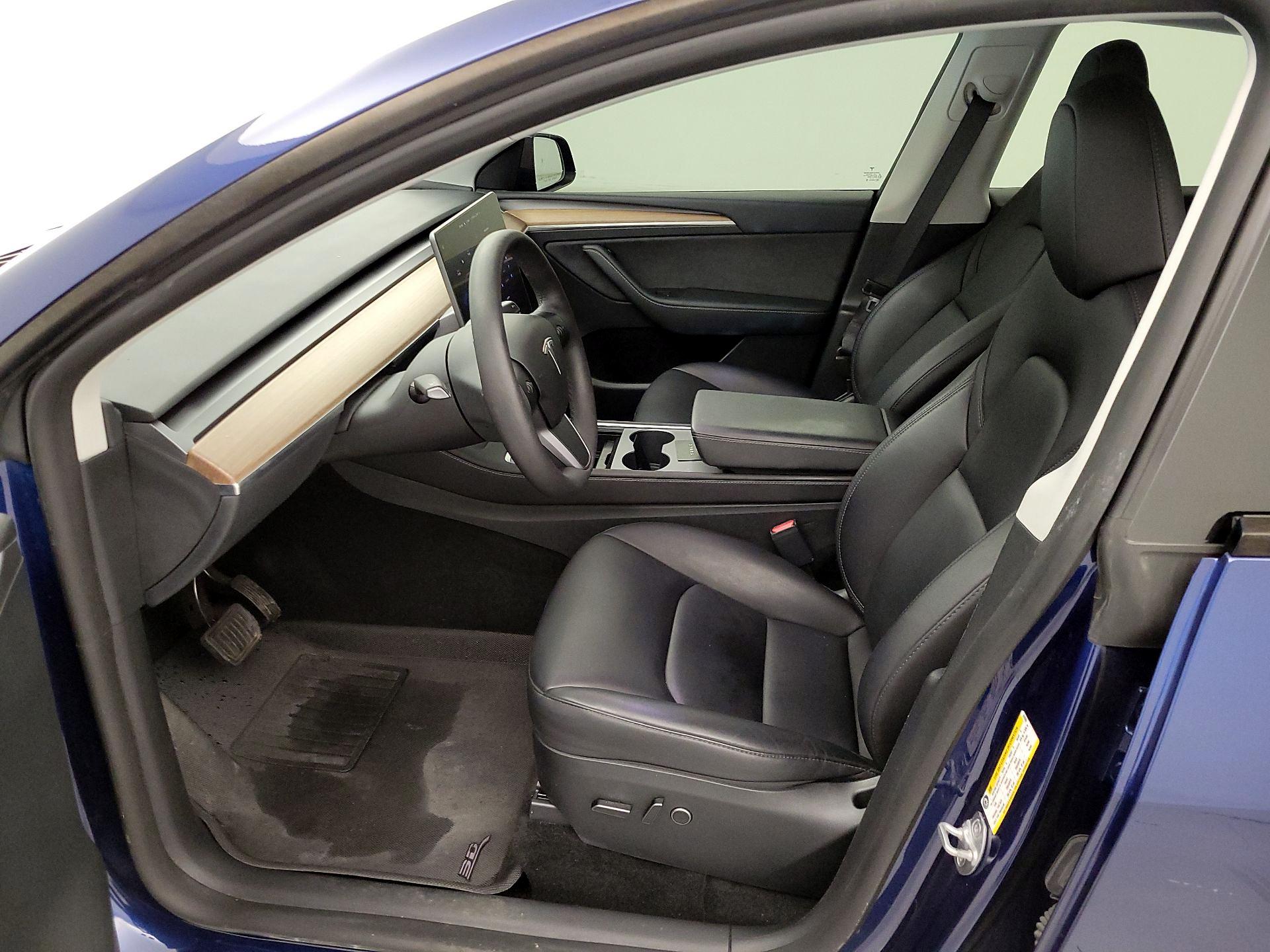 Thumbnail: 2023 Tesla Model Y - 11