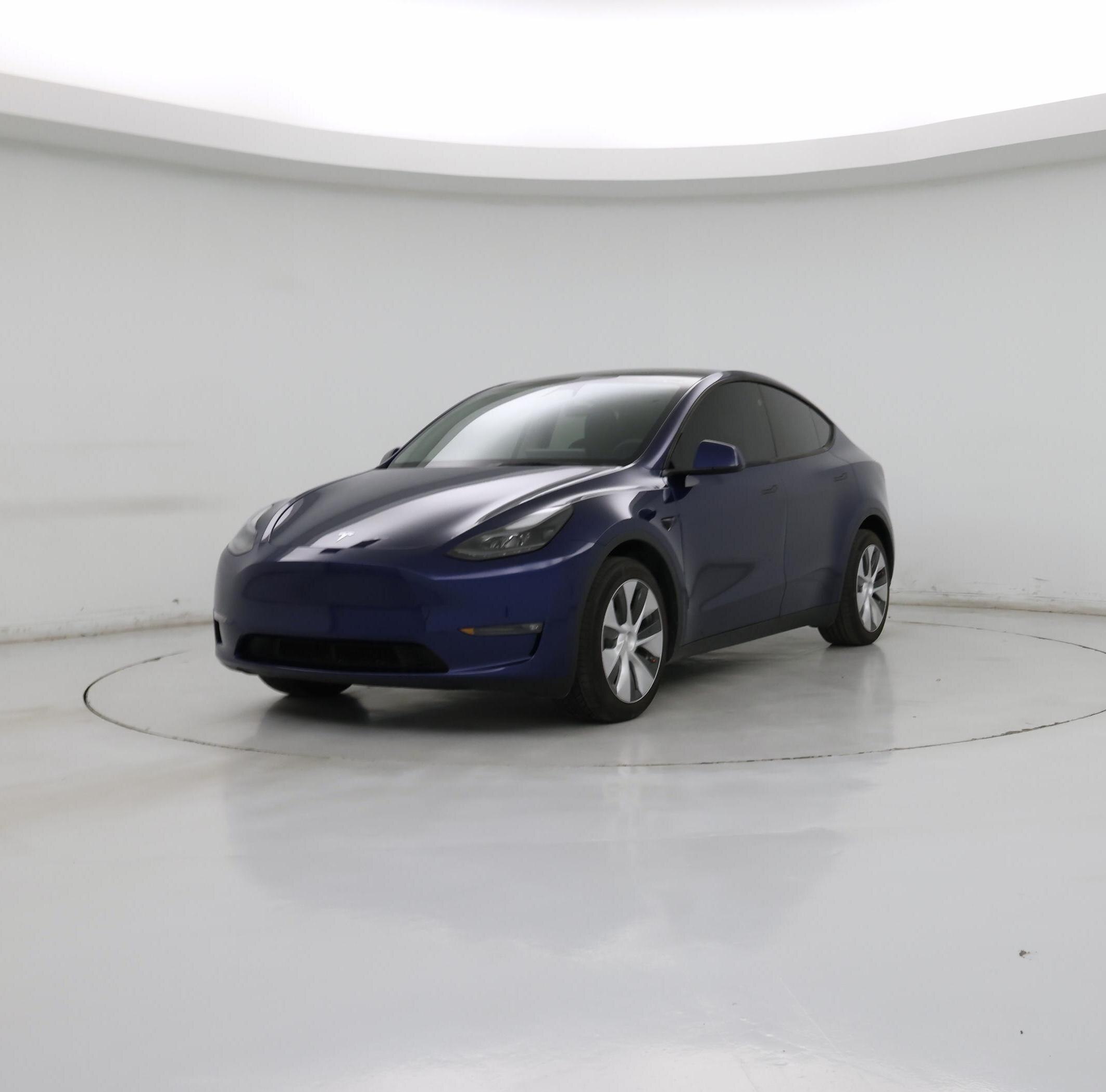 Thumbnail: 2023 Tesla Model Y - 4