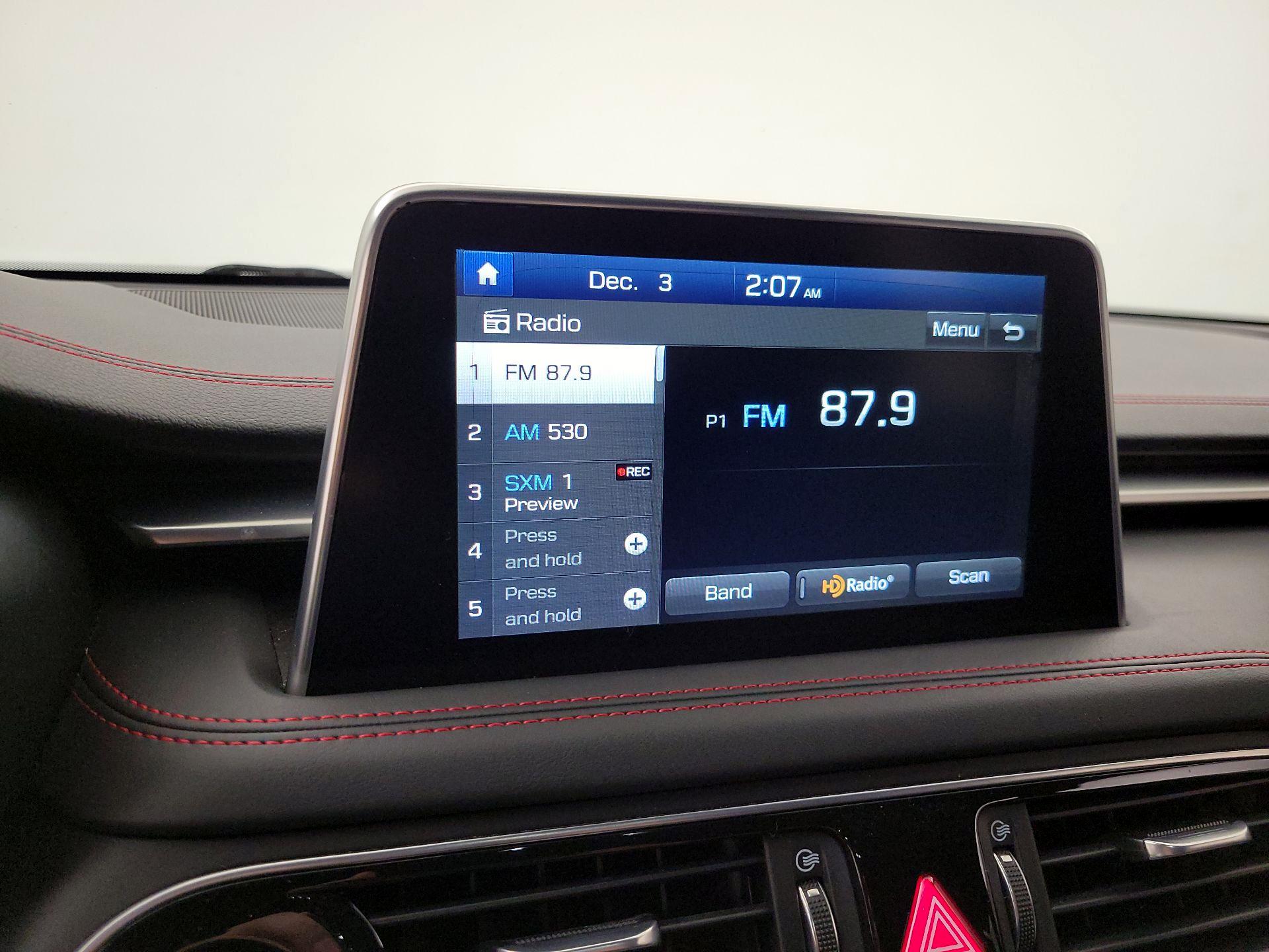 Thumbnail: 2019 Genesis G70 - 16