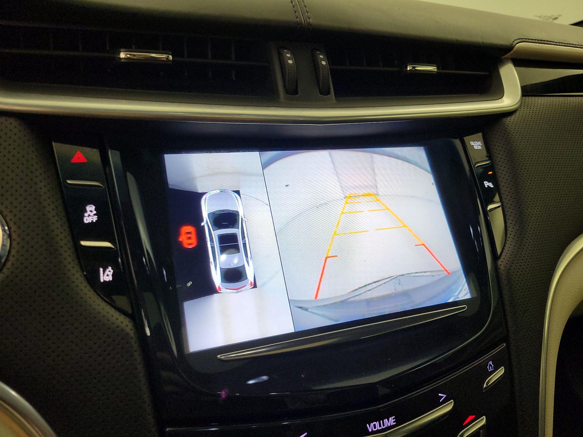 Thumbnail: 2016 Cadillac XTS - 15