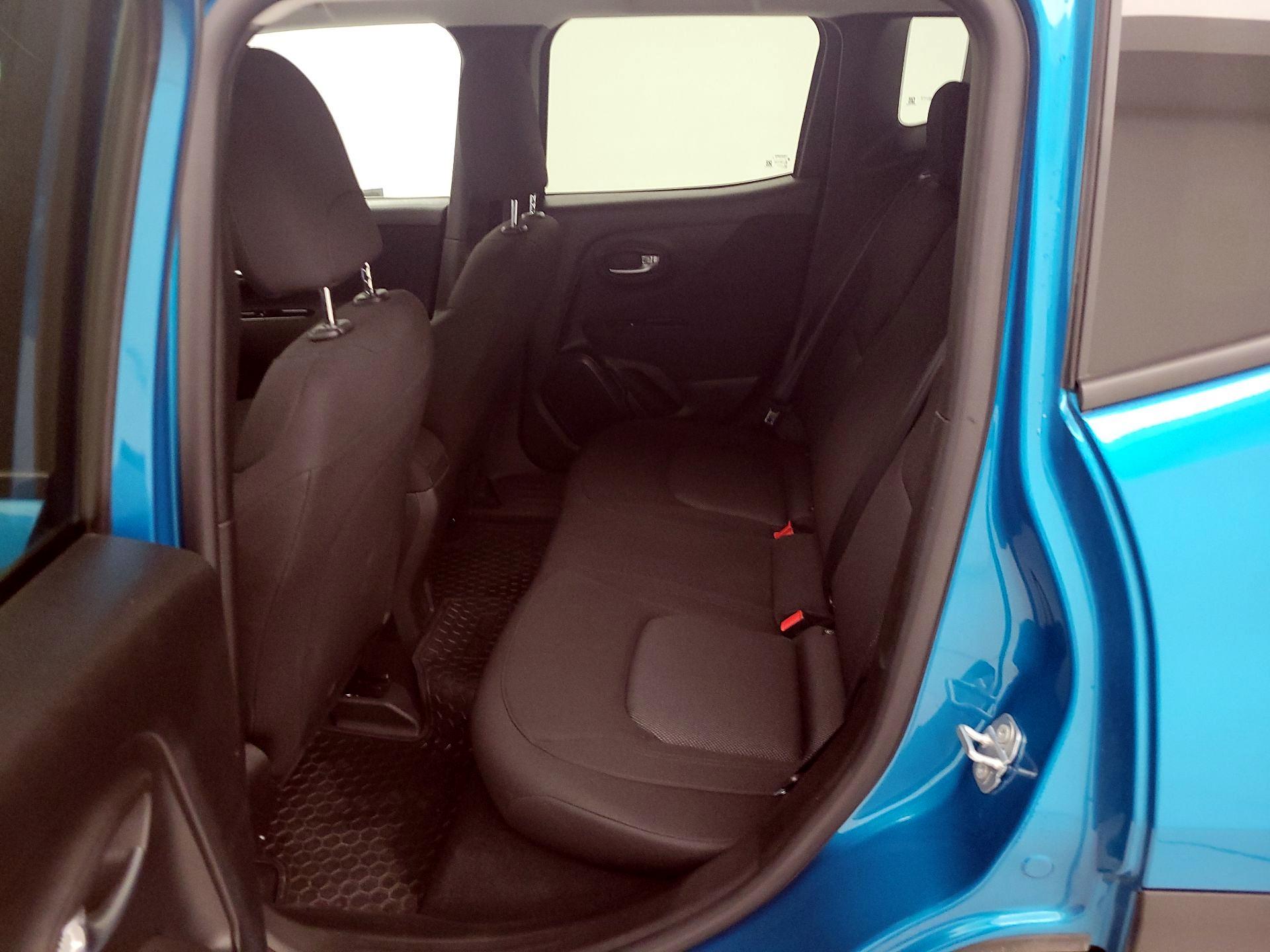 Thumbnail: 2021 Jeep Renegade - 19