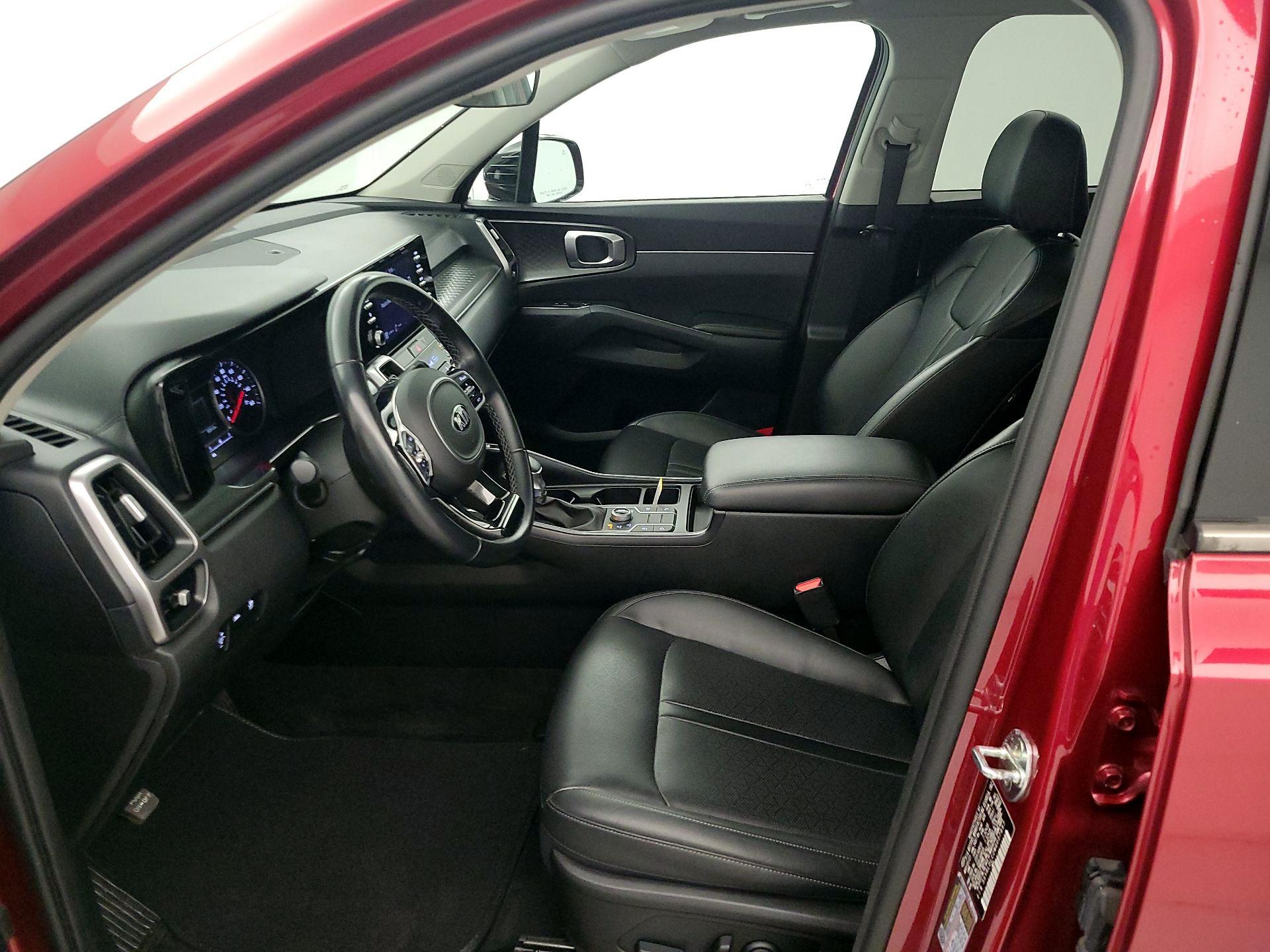 Thumbnail: 2021 Kia Sorento - 11