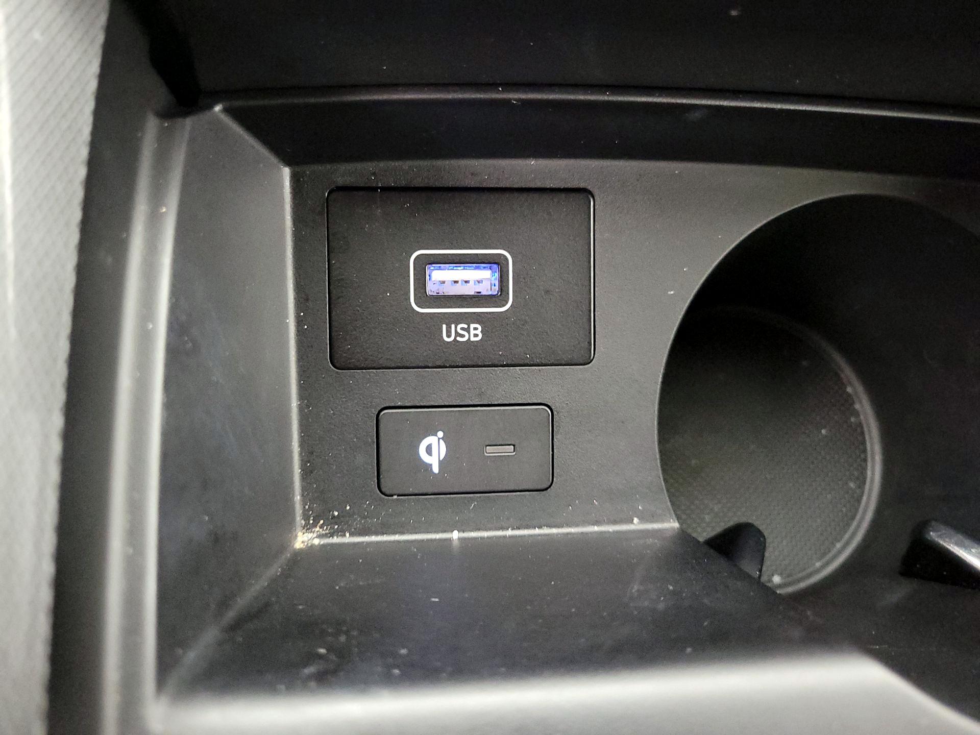 Thumbnail: 2023 Hyundai Santa Fe - 19