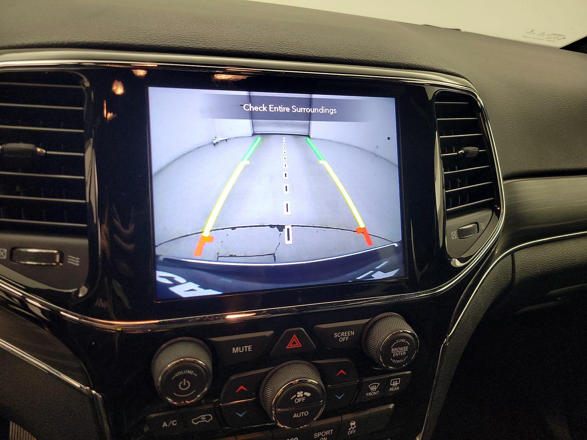 Thumbnail: 2021 Jeep Grand Cherokee - 15