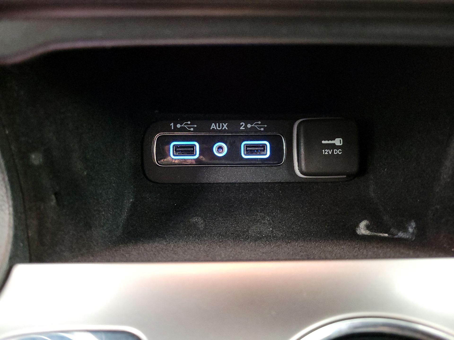 Thumbnail: 2021 Jeep Grand Cherokee - 19