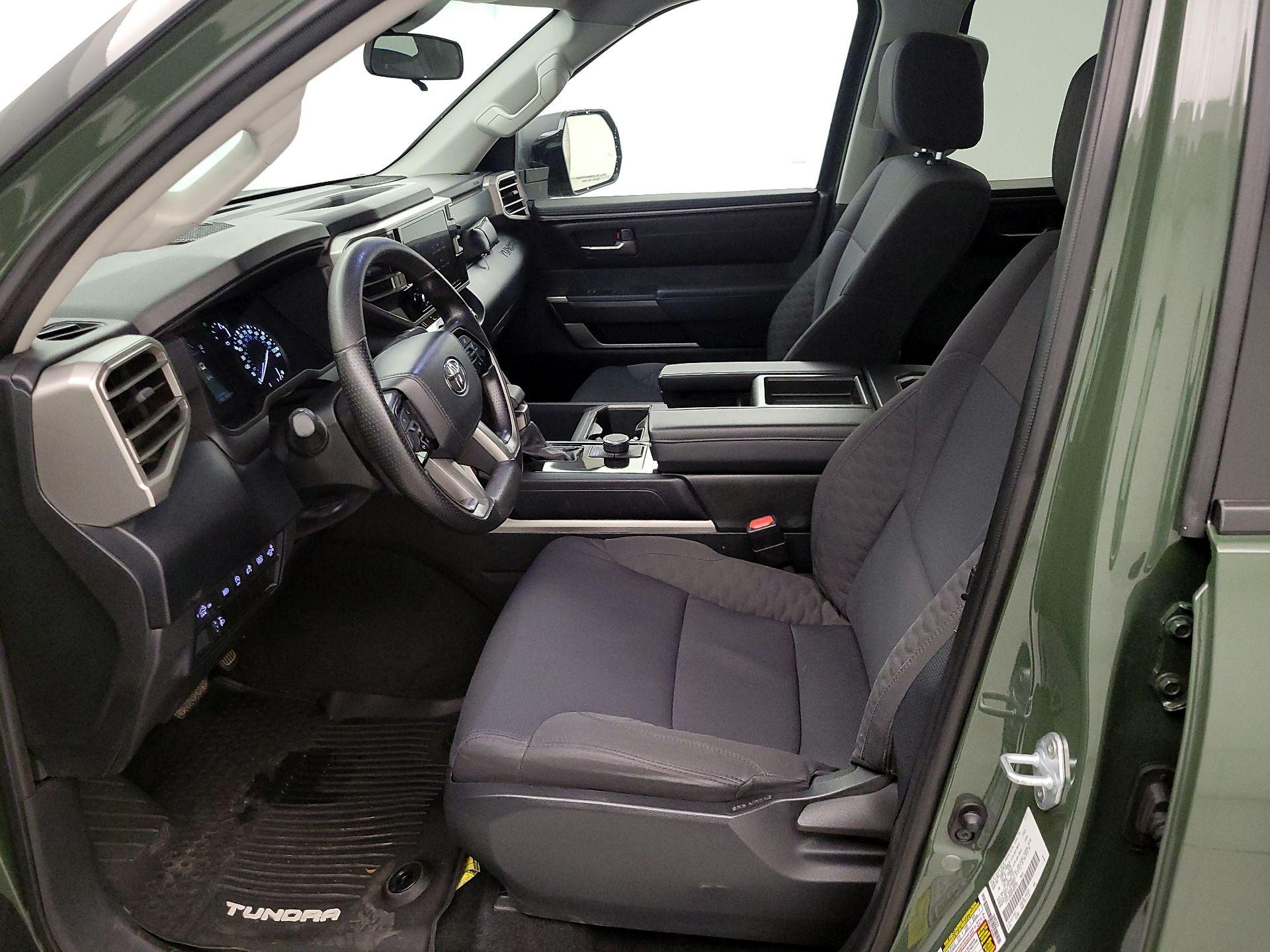 Thumbnail: 2023 Toyota Tundra - 11