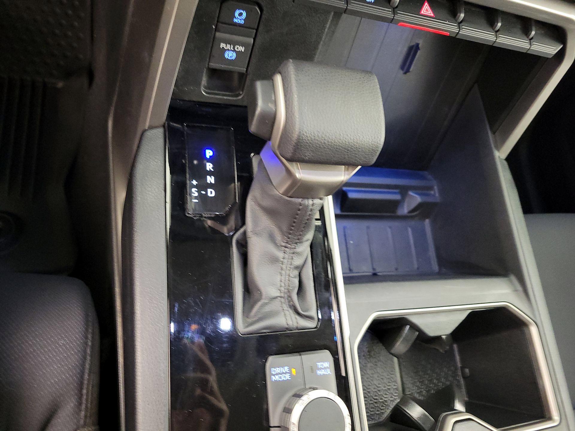 Thumbnail: 2023 Toyota Tundra - 17