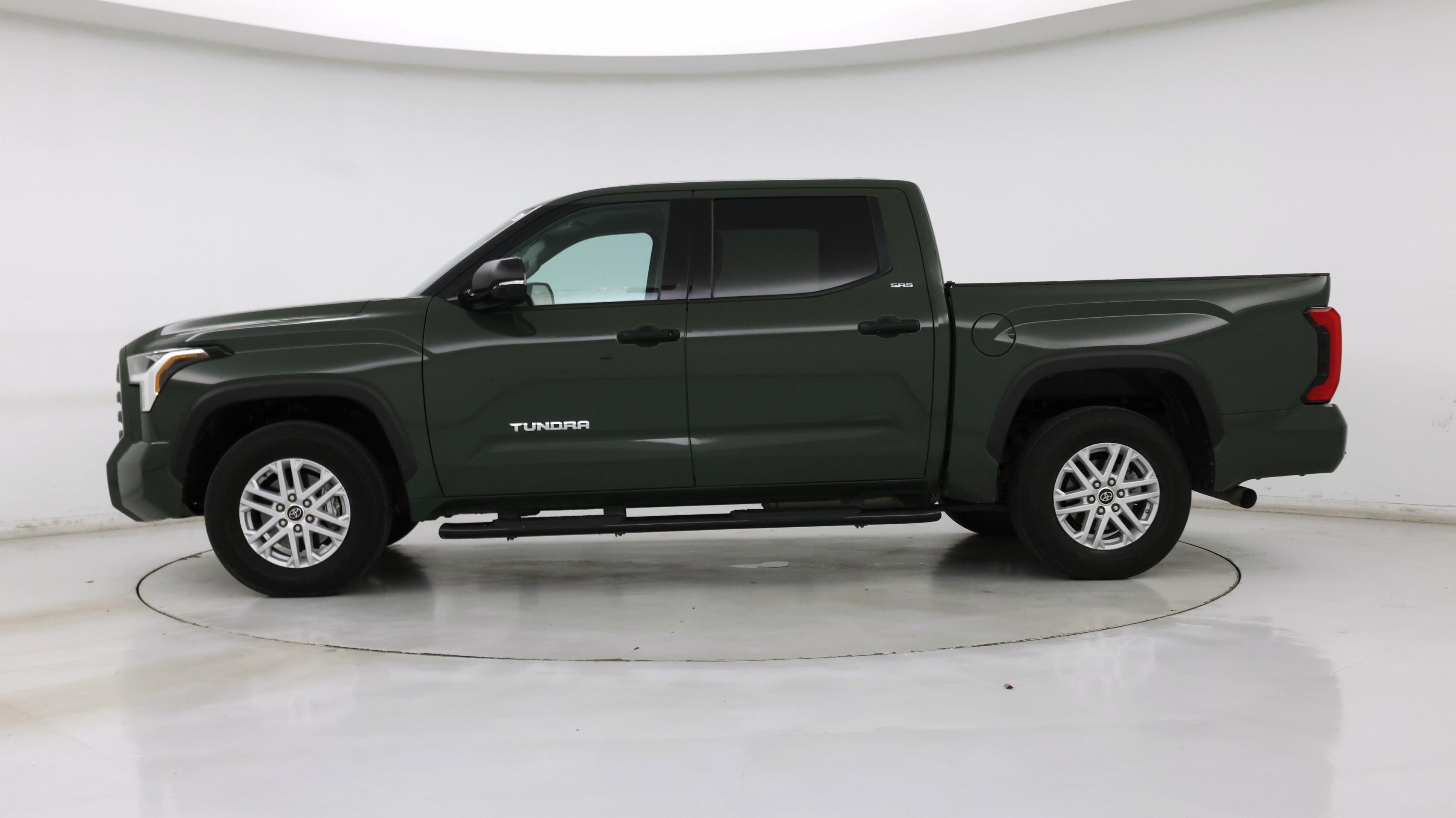 Thumbnail: 2023 Toyota Tundra - 3