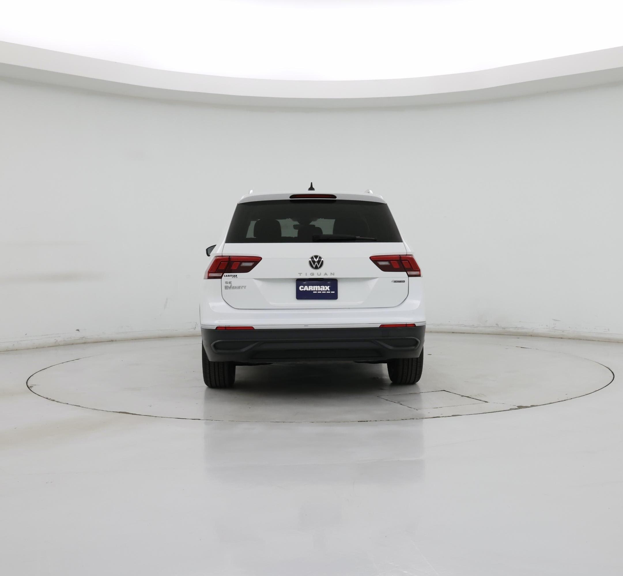 Thumbnail: 2024 Volkswagen Tiguan - 6