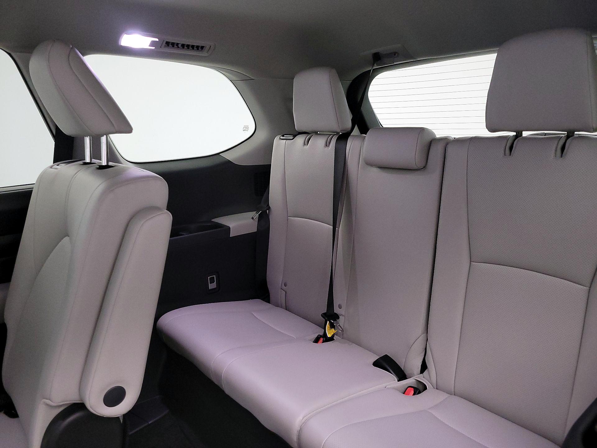 Thumbnail: 2025 Toyota Grand Highlander - 20