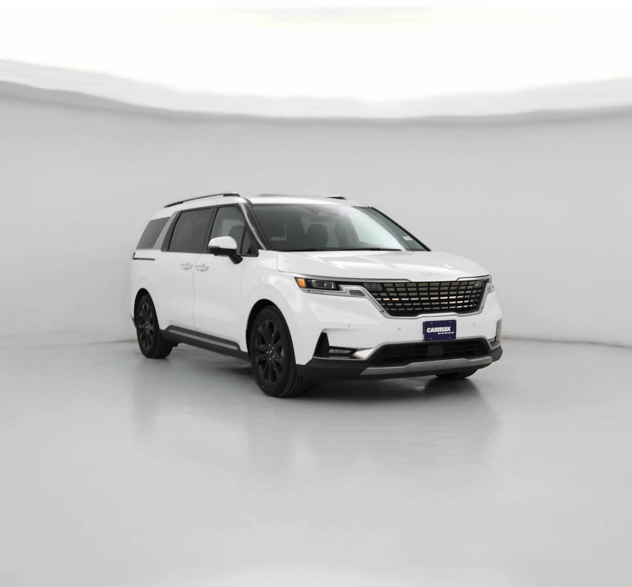 Thumbnail: 2023 Kia Carnival - 1