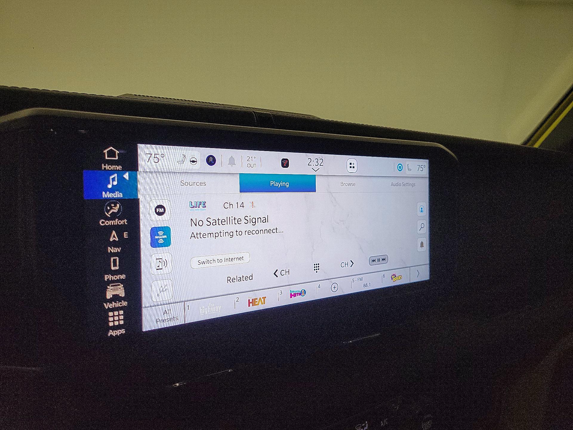 Thumbnail: 2024 Jeep Wrangler - 16