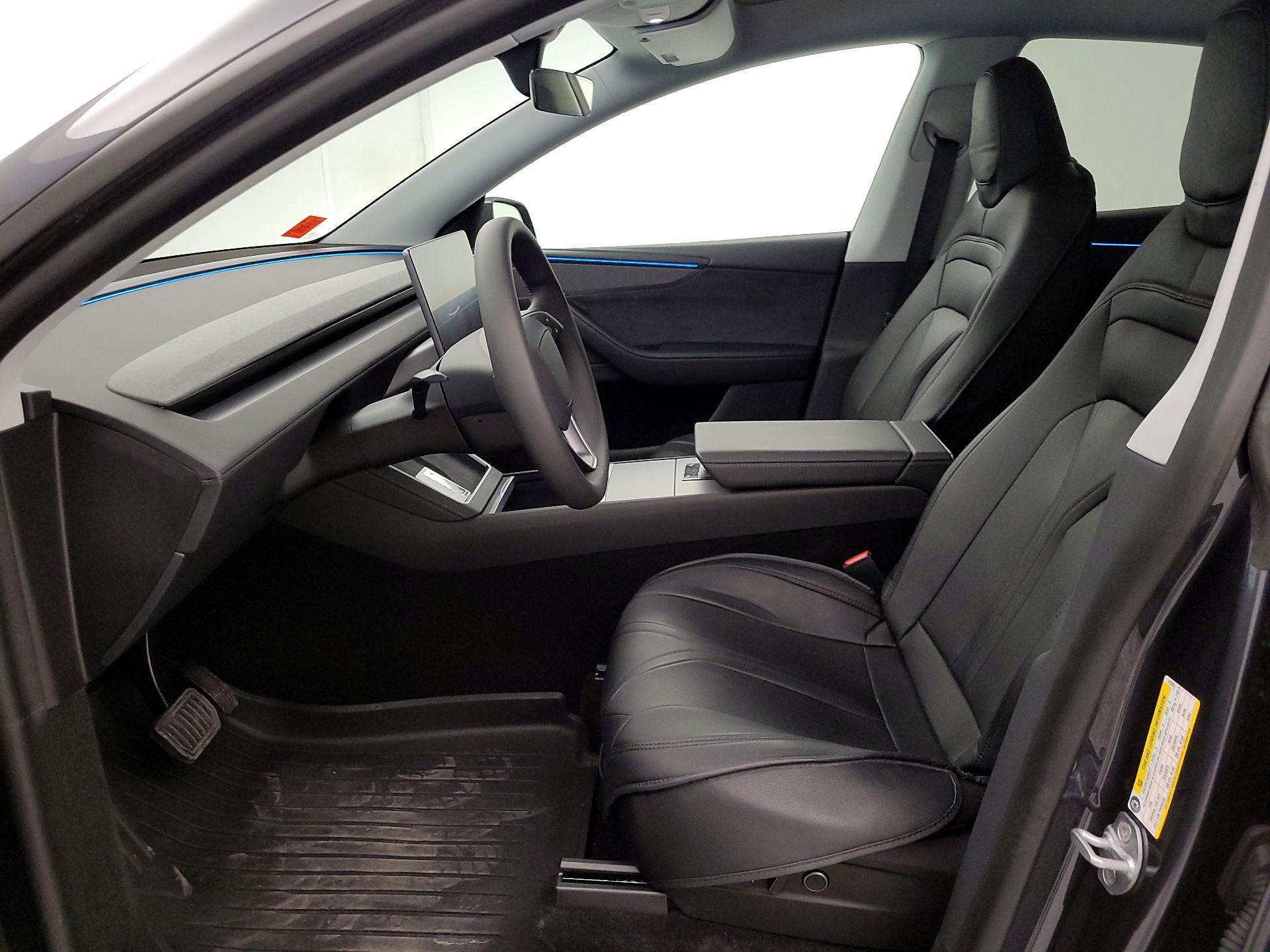 Thumbnail: 2026 Tesla Model Y - 11