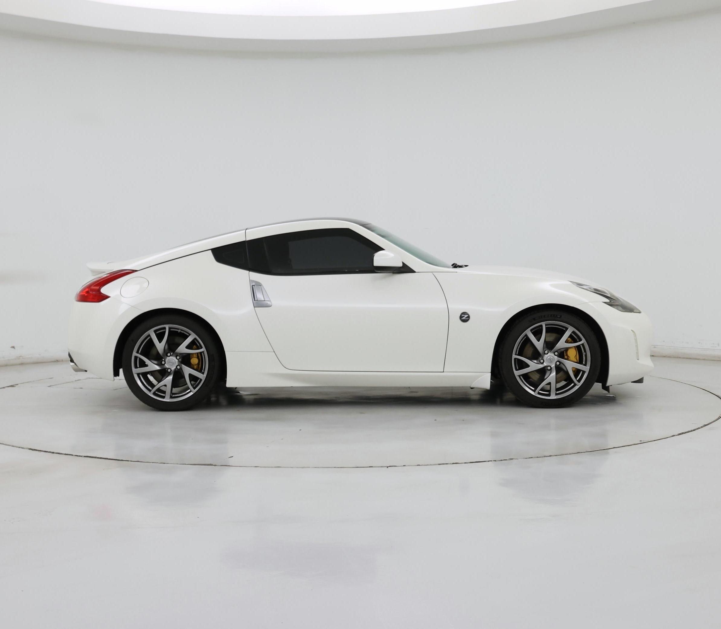 Thumbnail: 2014 Nissan Z - 7