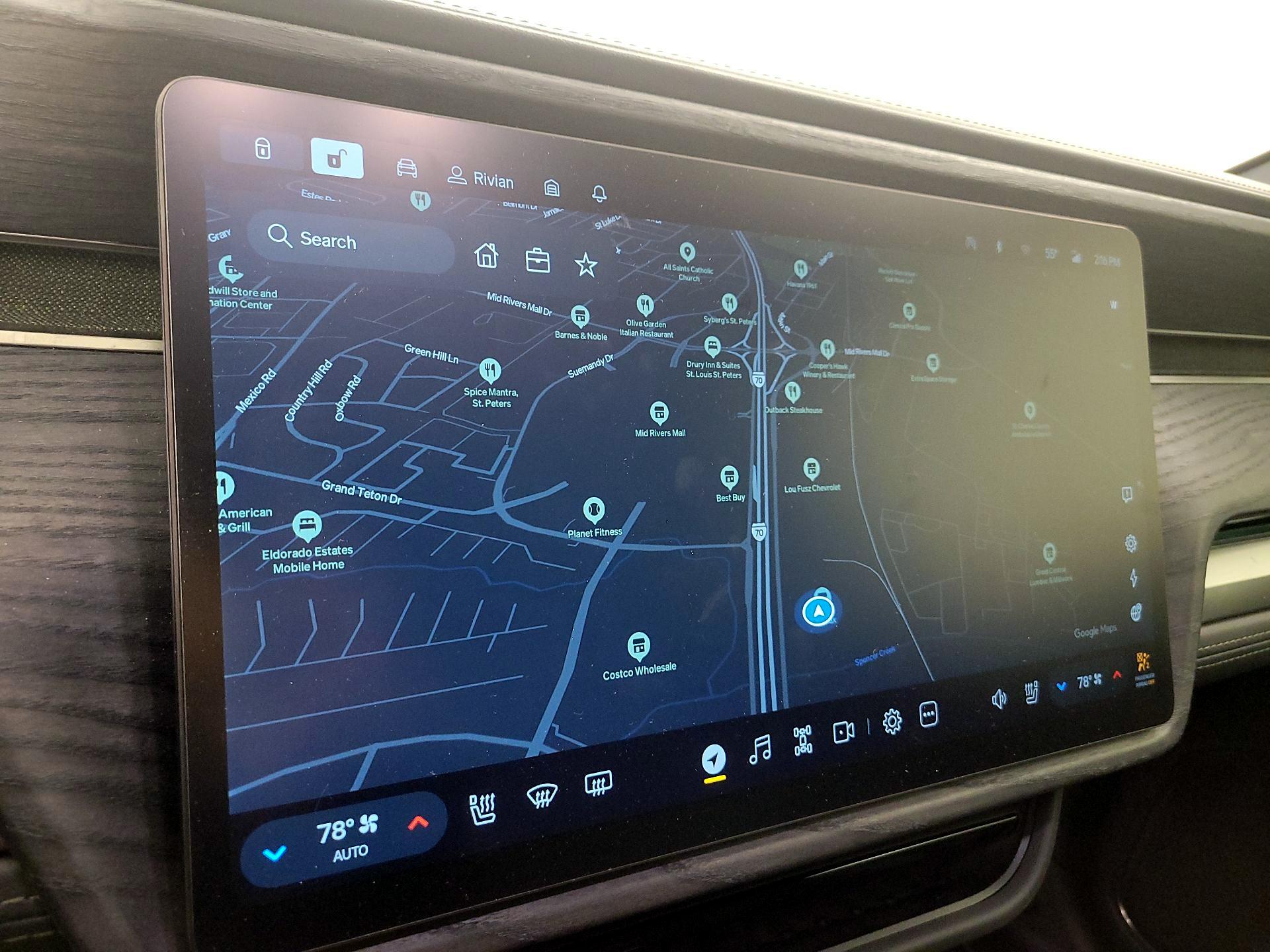 Thumbnail: 2023 Rivian R1T - 13