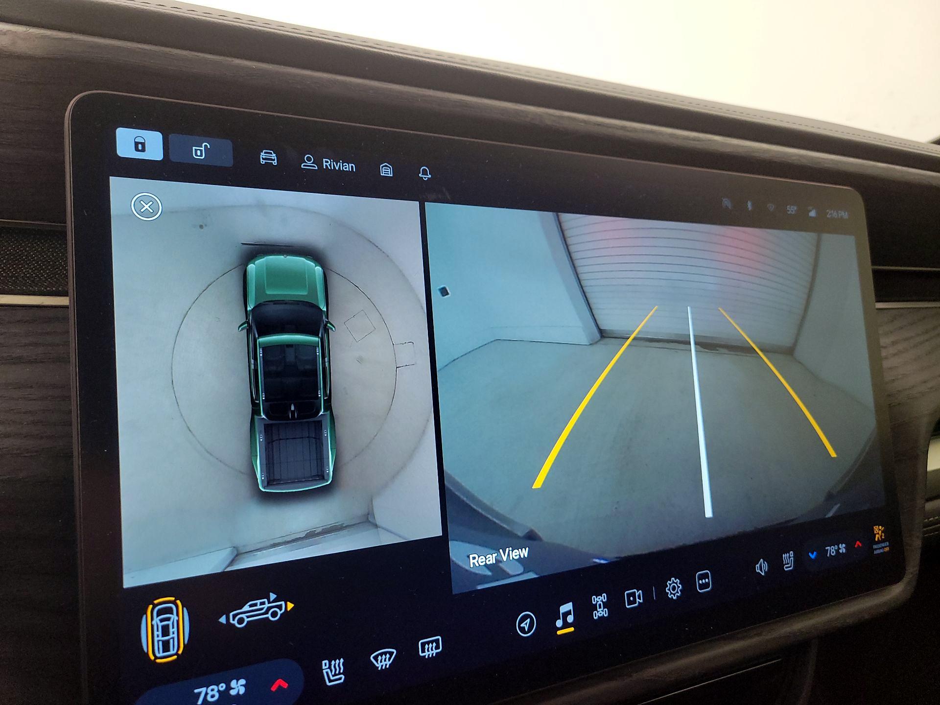 Thumbnail: 2023 Rivian R1T - 14