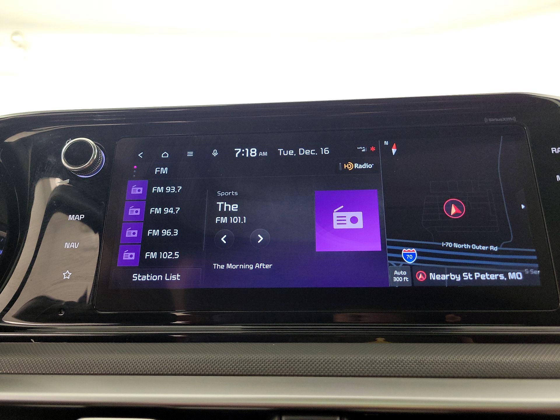 Thumbnail: 2023 Kia K5 - 16