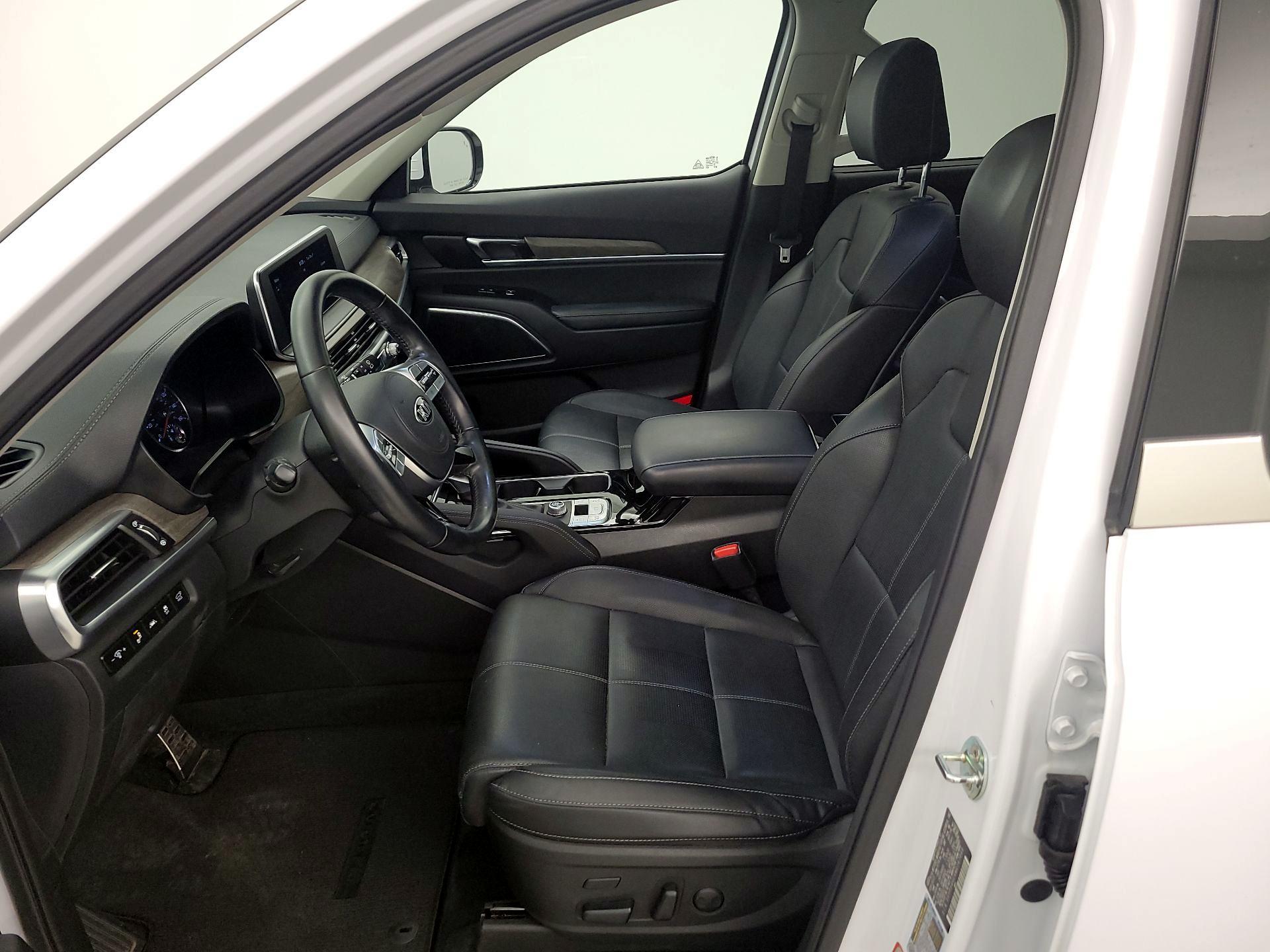 Thumbnail: 2021 Kia Telluride - 11