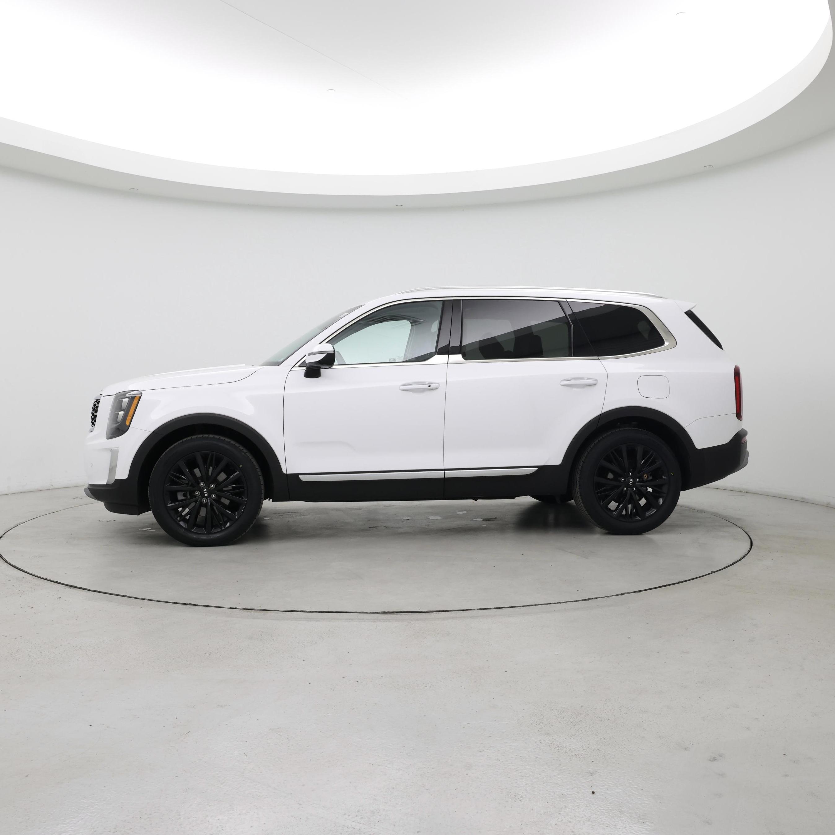 Thumbnail: 2021 Kia Telluride - 3