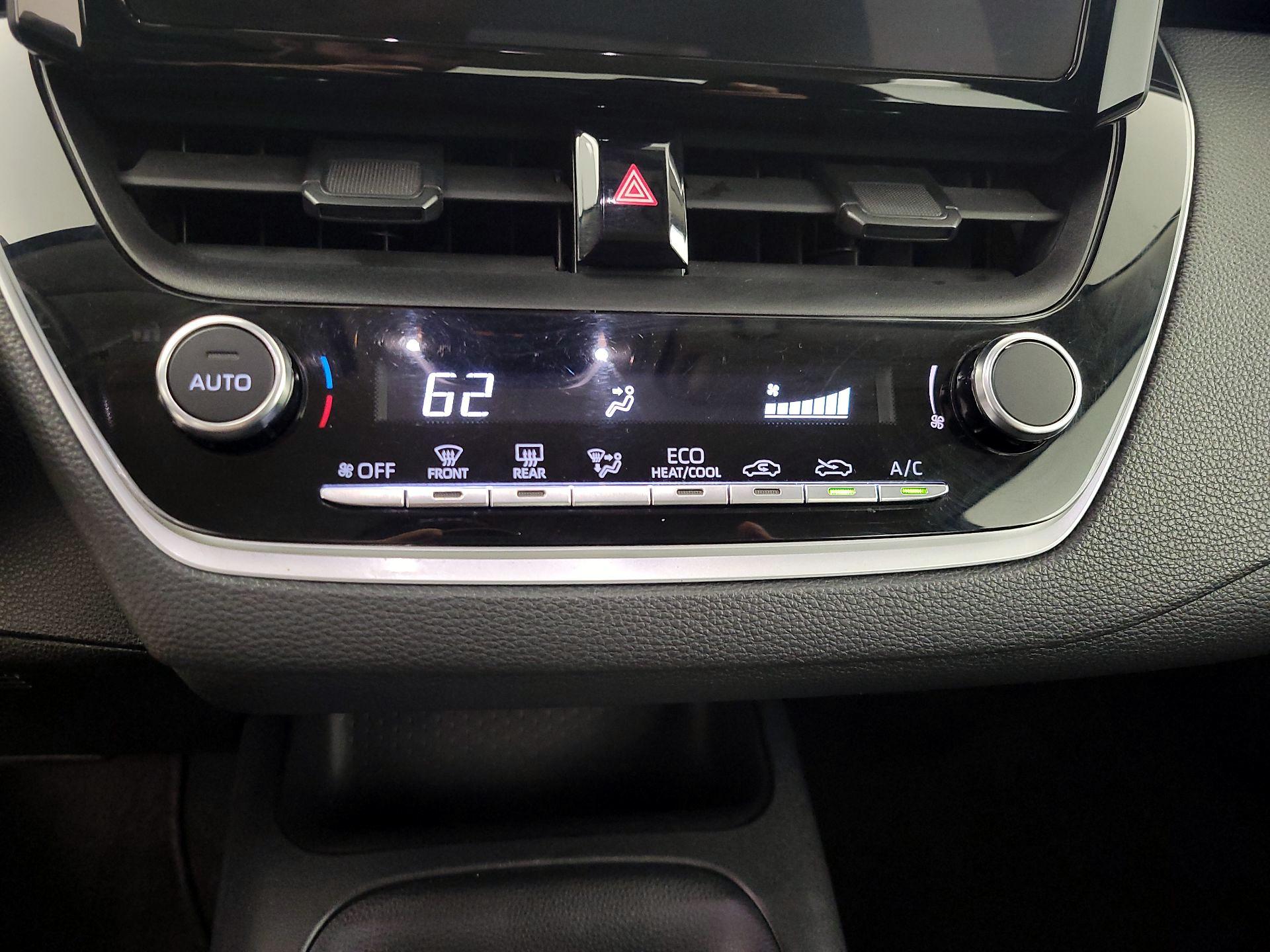 Thumbnail: 2023 Toyota Corolla - 16