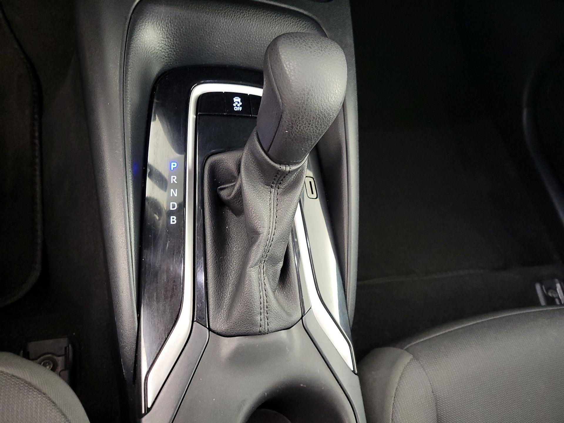 Thumbnail: 2023 Toyota Corolla - 17