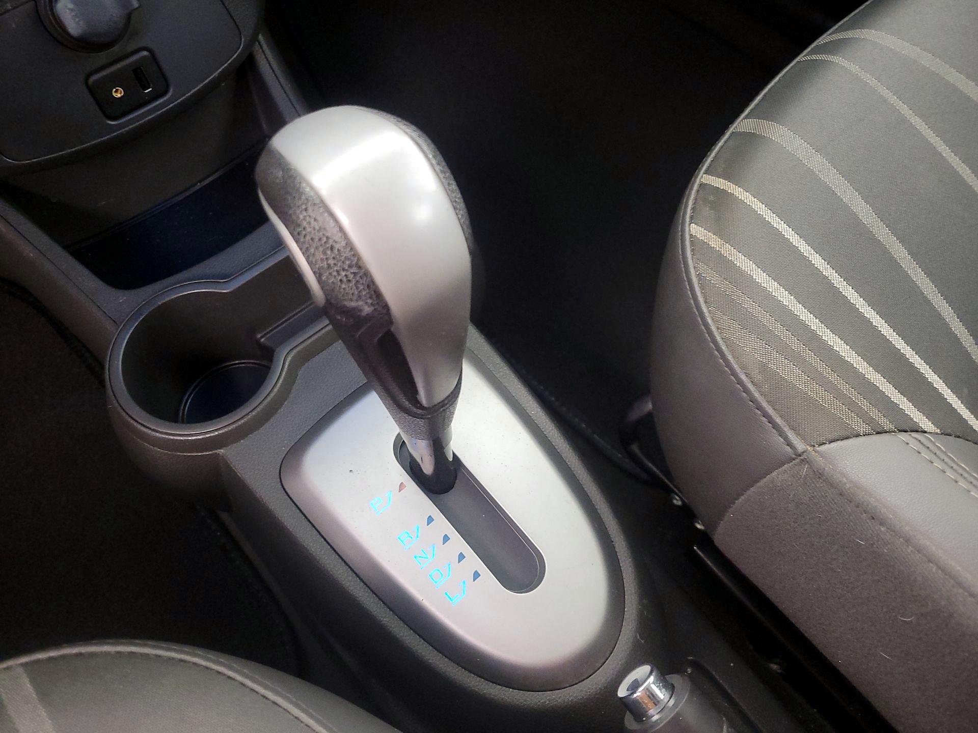 Thumbnail: 2014 Chevrolet Spark - 16