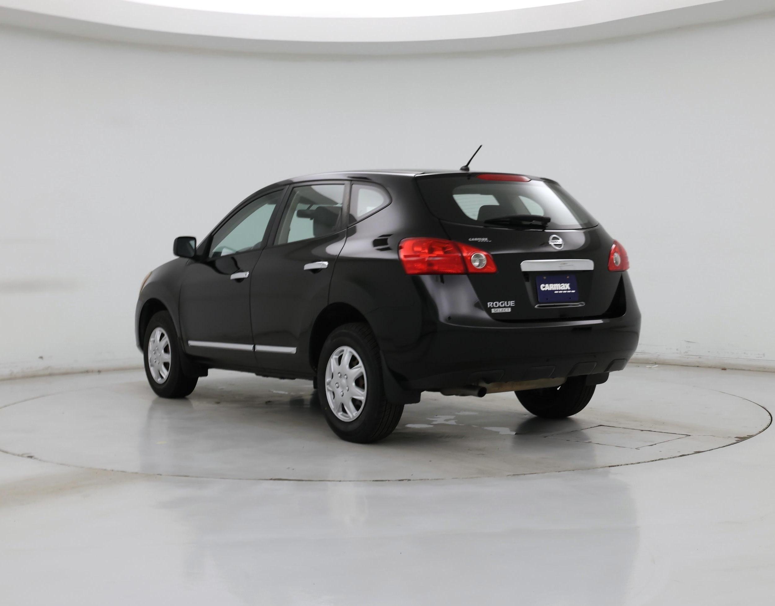 Thumbnail: 2015 Nissan Rogue - 2