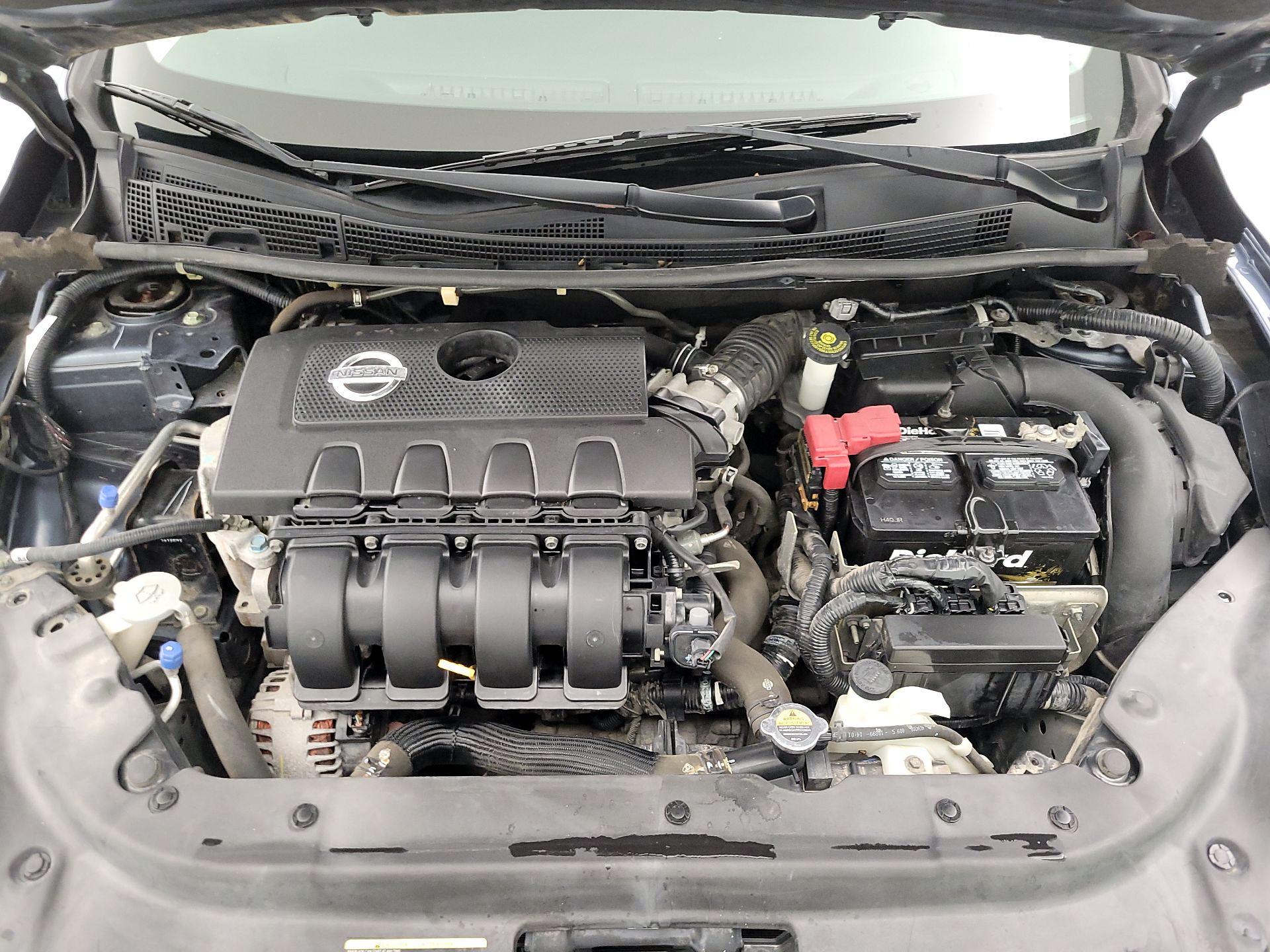 Thumbnail: 2015 Nissan Sentra - 20