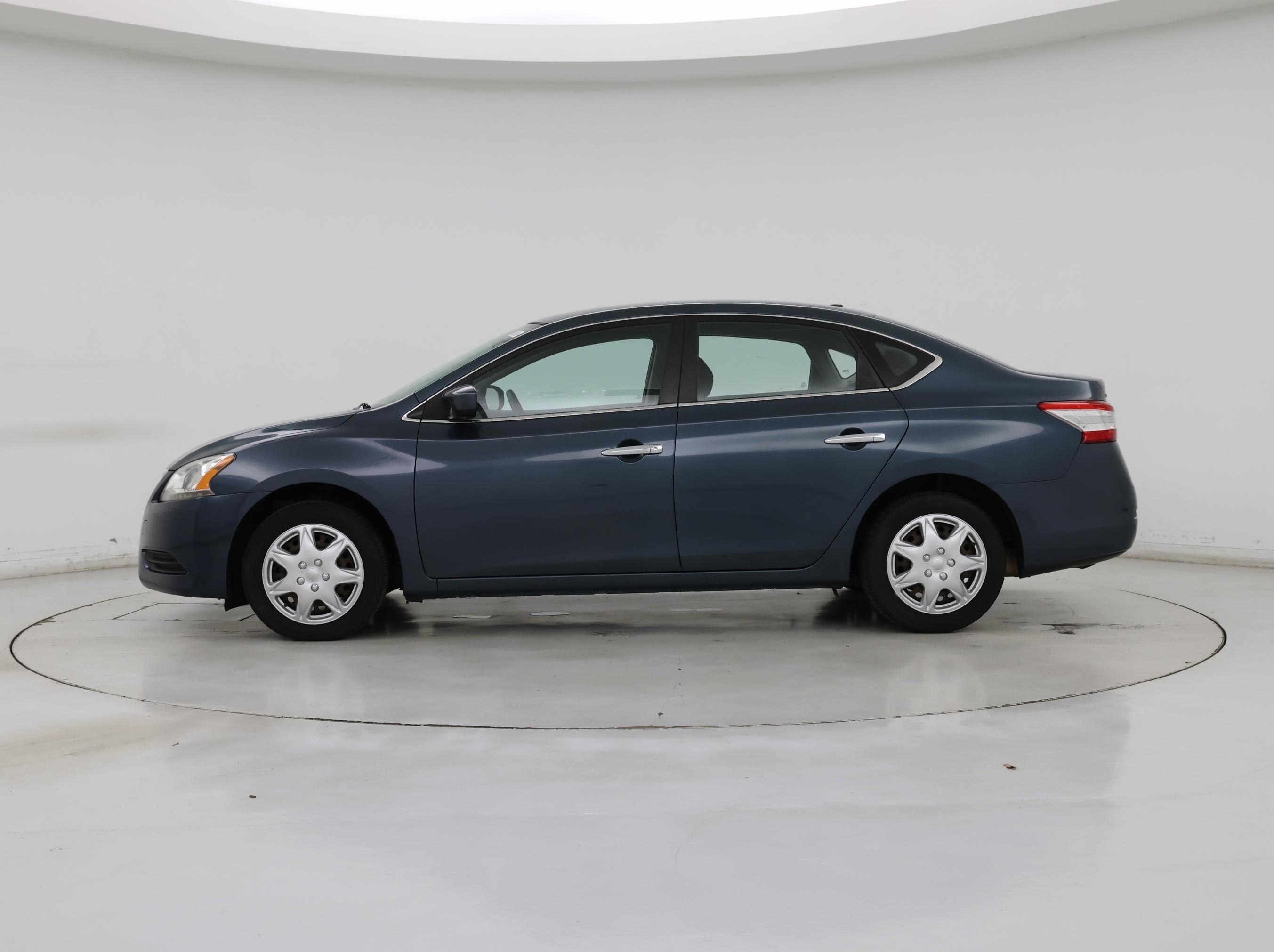 Thumbnail: 2015 Nissan Sentra - 3