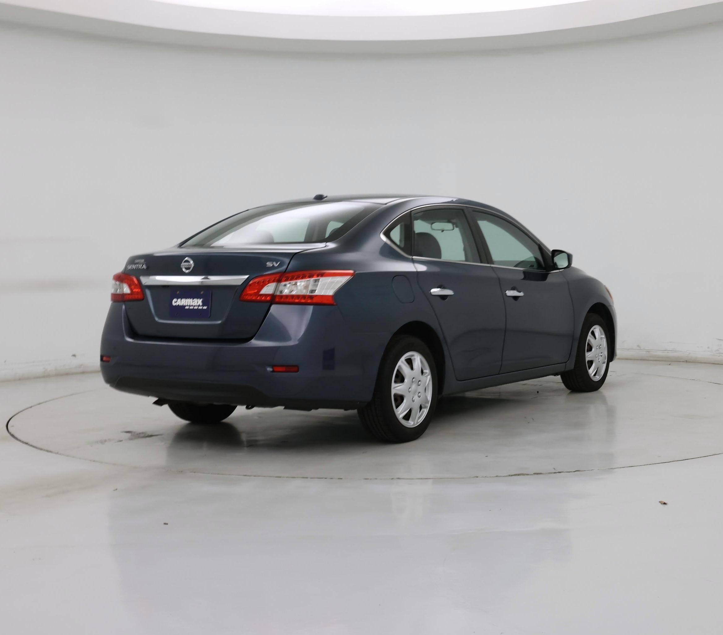 Thumbnail: 2015 Nissan Sentra - 8