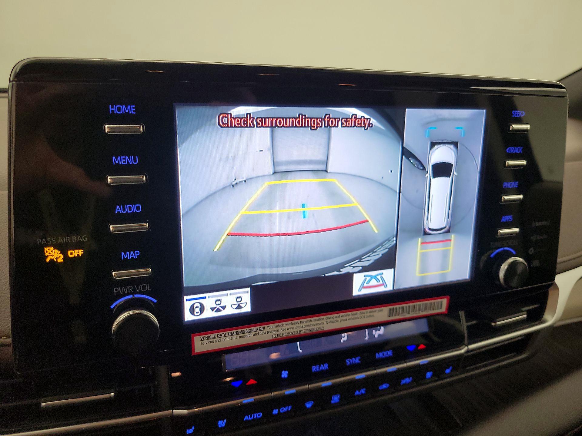 Thumbnail: 2024 Toyota Sienna - 15