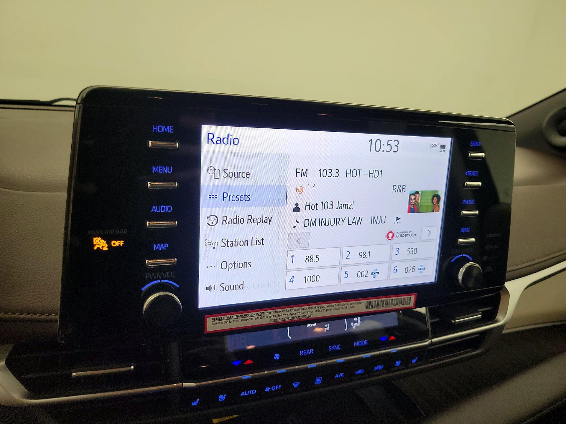 Thumbnail: 2024 Toyota Sienna - 16