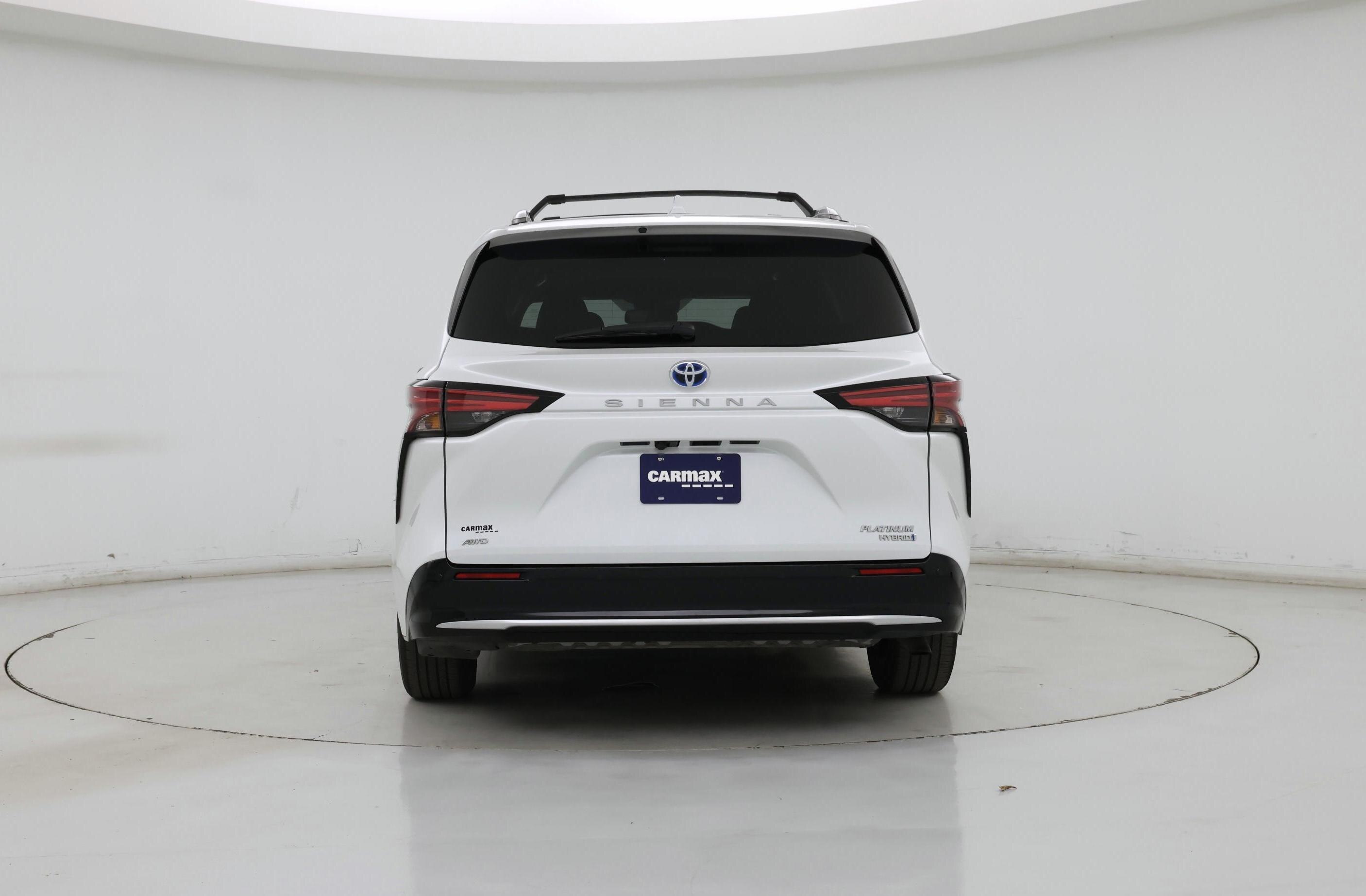 Thumbnail: 2024 Toyota Sienna - 6