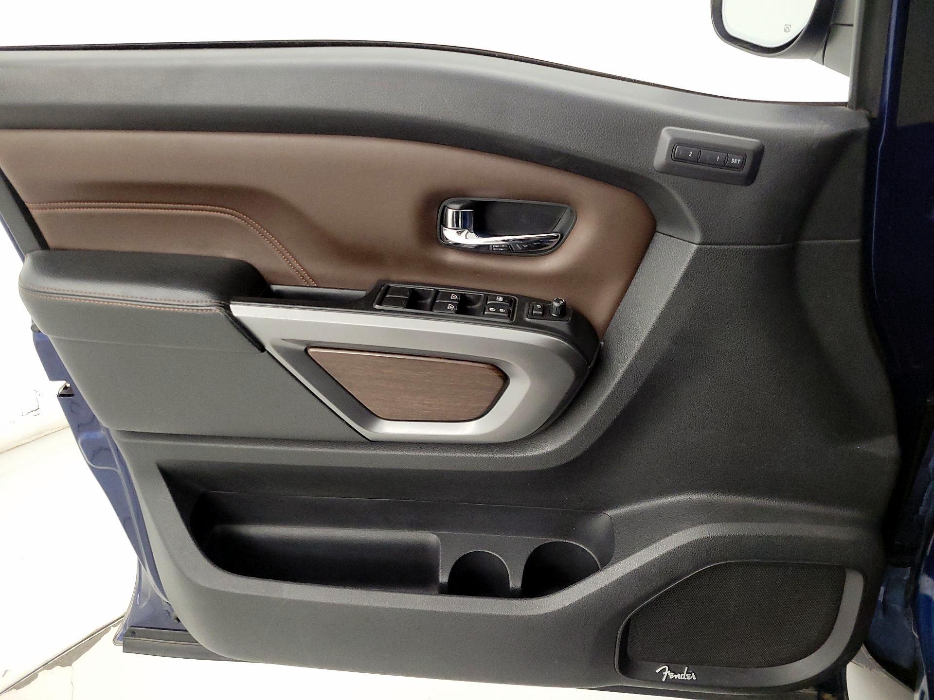 Thumbnail: 2019 Nissan Titan - 12