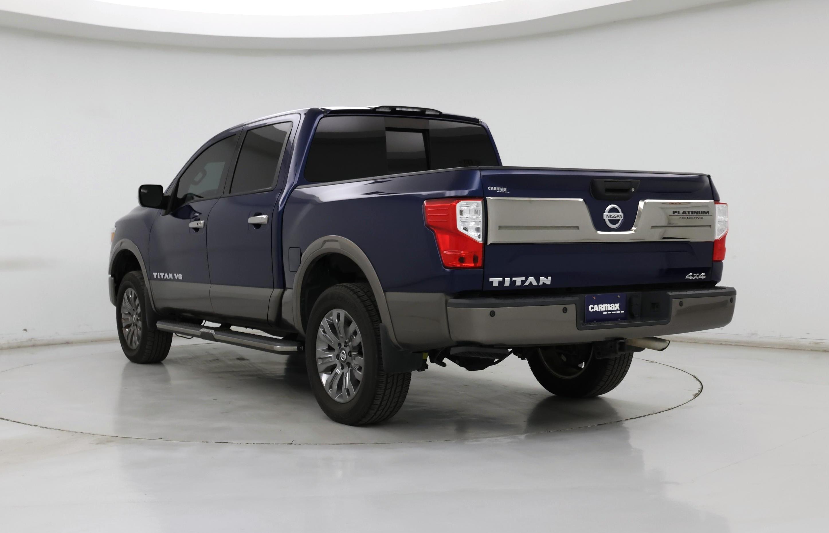 Thumbnail: 2019 Nissan Titan - 2