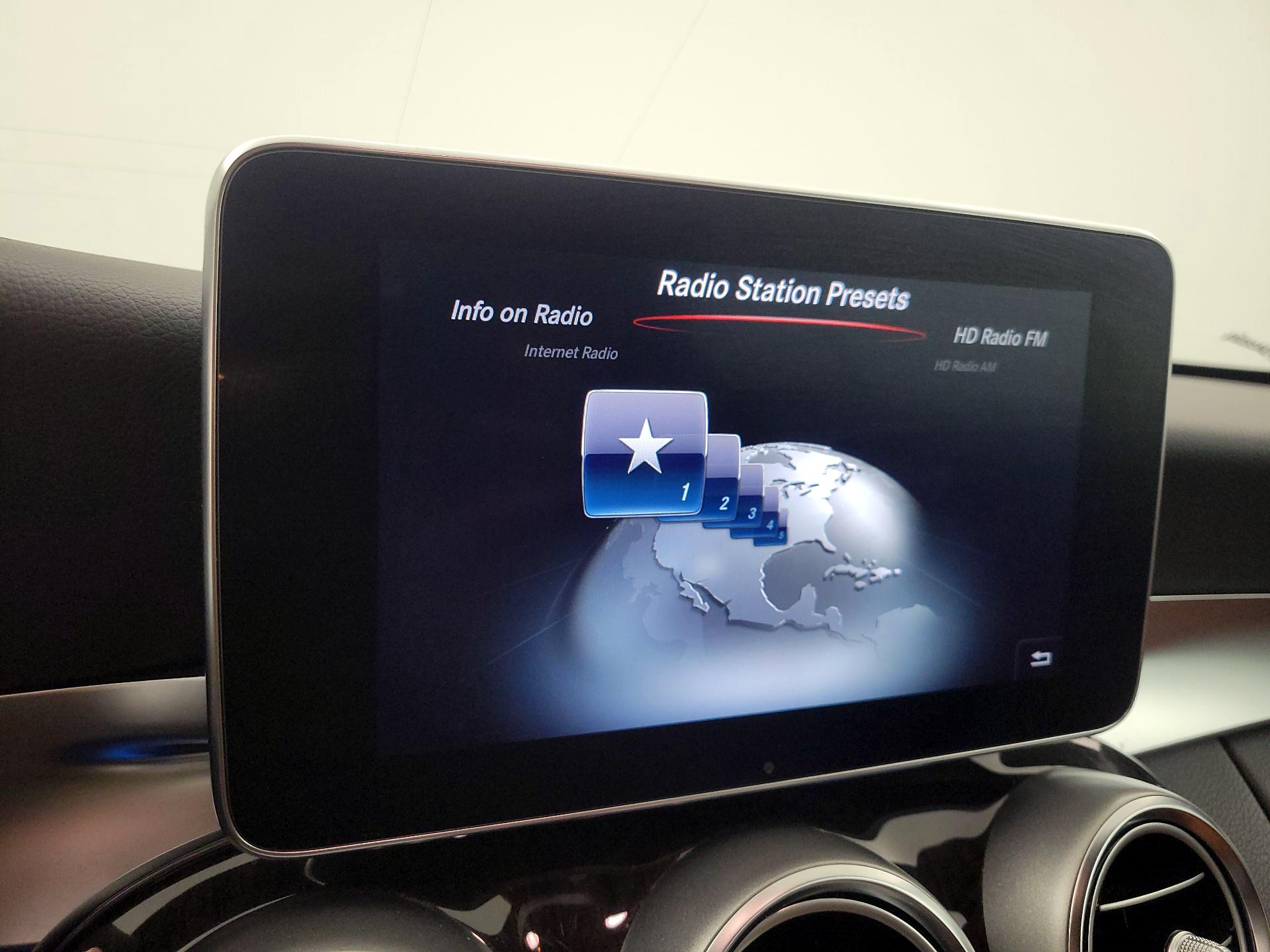 Thumbnail: 2017 Mercedes-Benz C-Class - 16