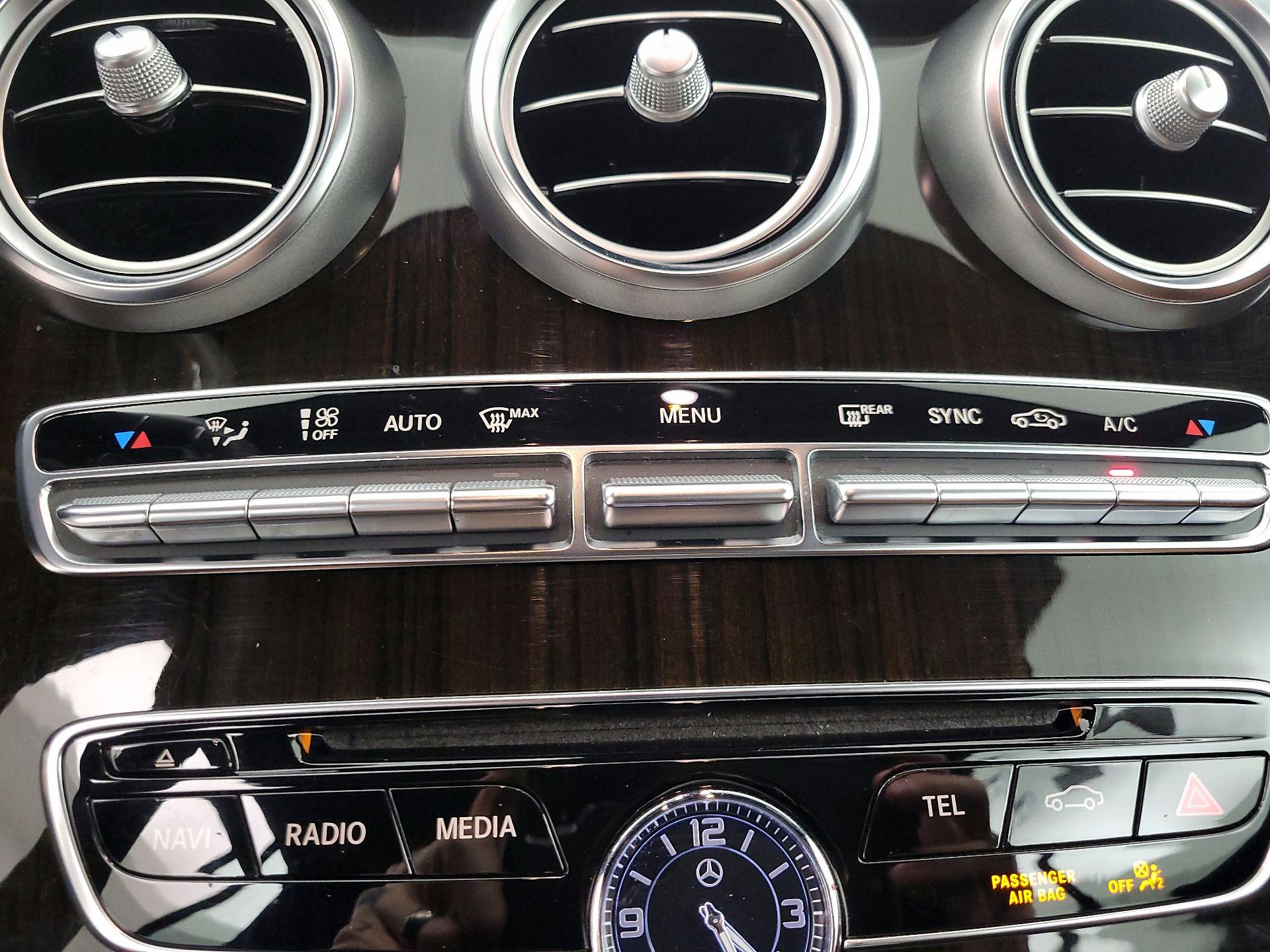 Thumbnail: 2017 Mercedes-Benz C-Class - 17