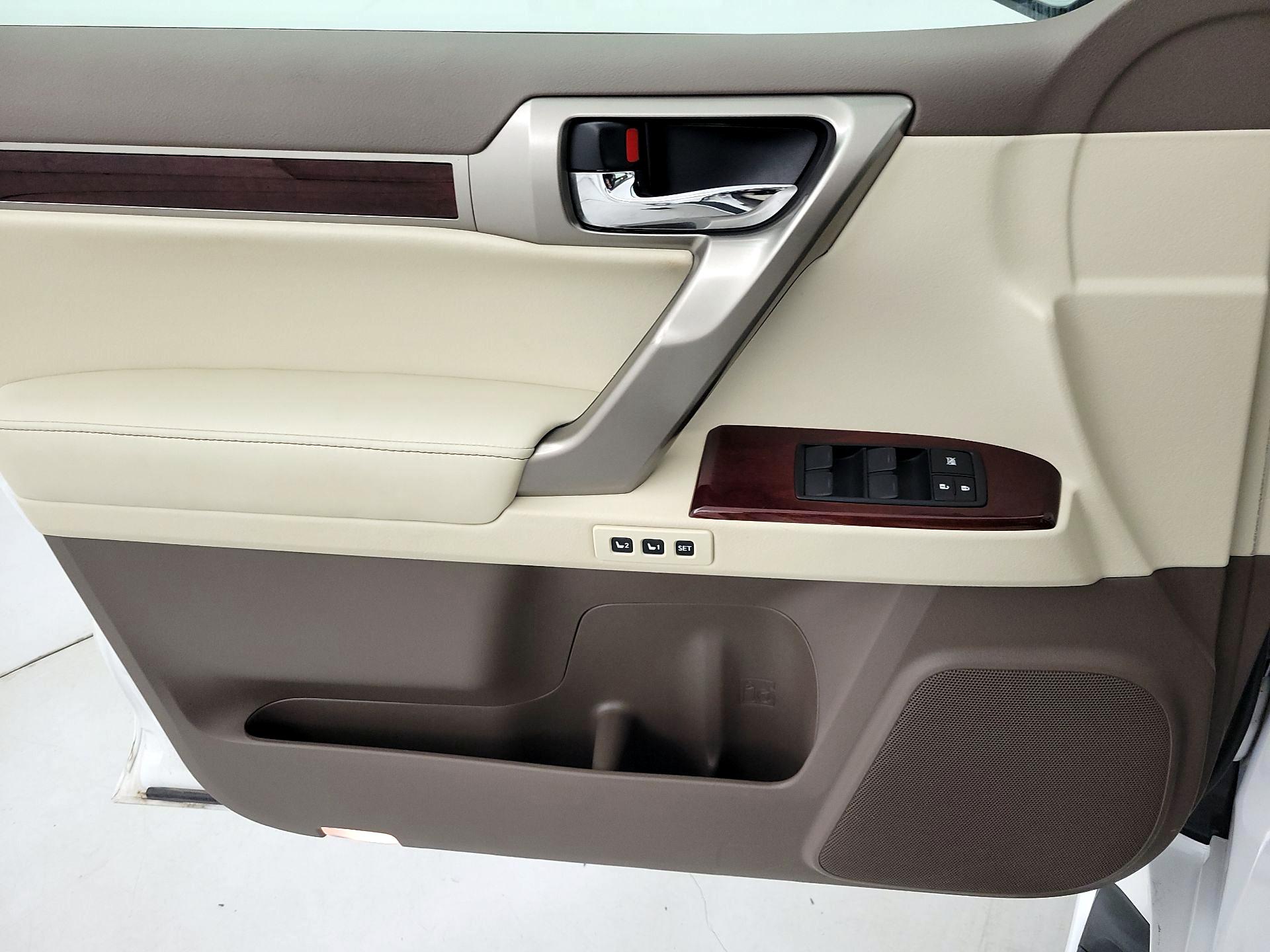 Thumbnail: 2019 Lexus GX - 12