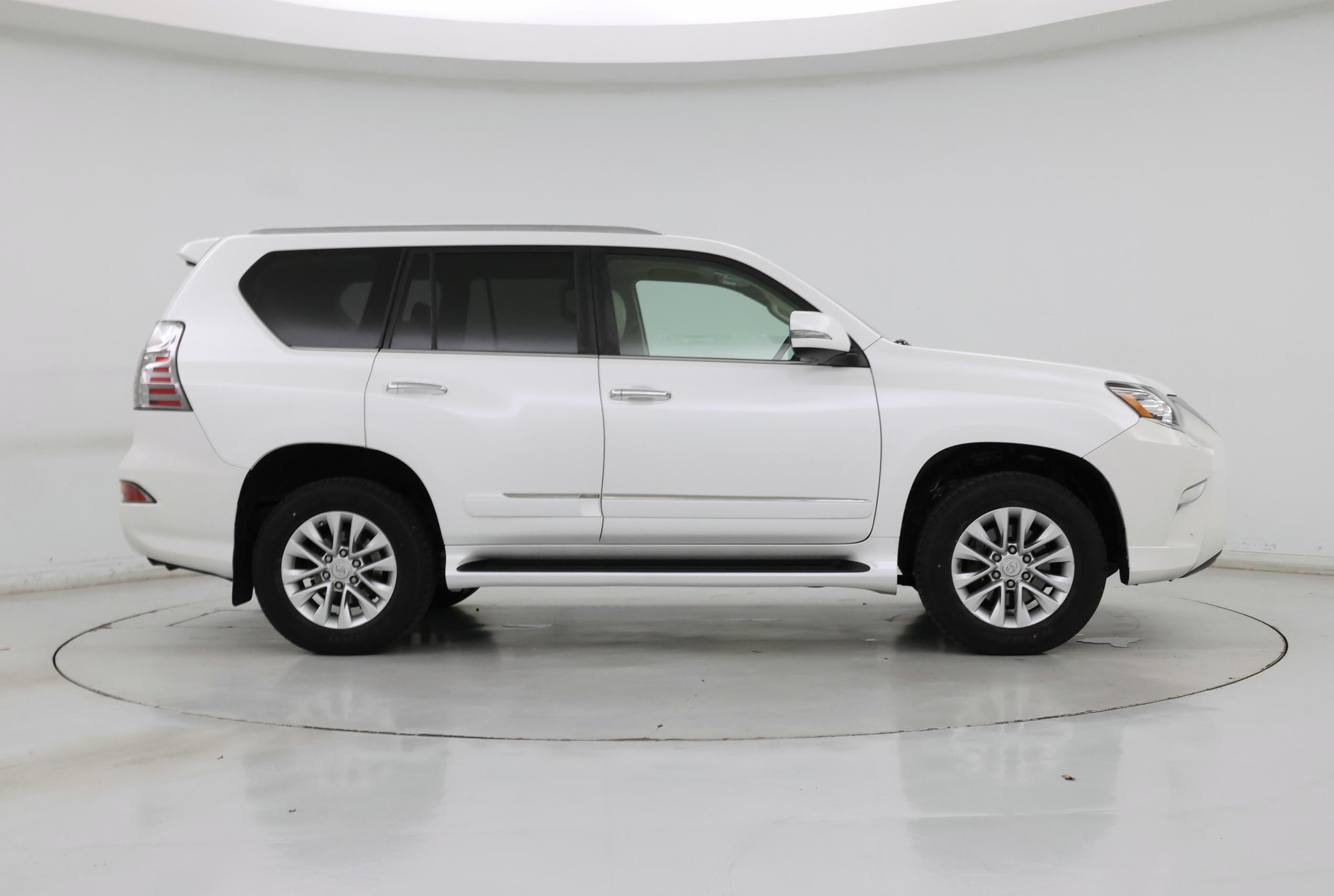 Thumbnail: 2019 Lexus GX - 7