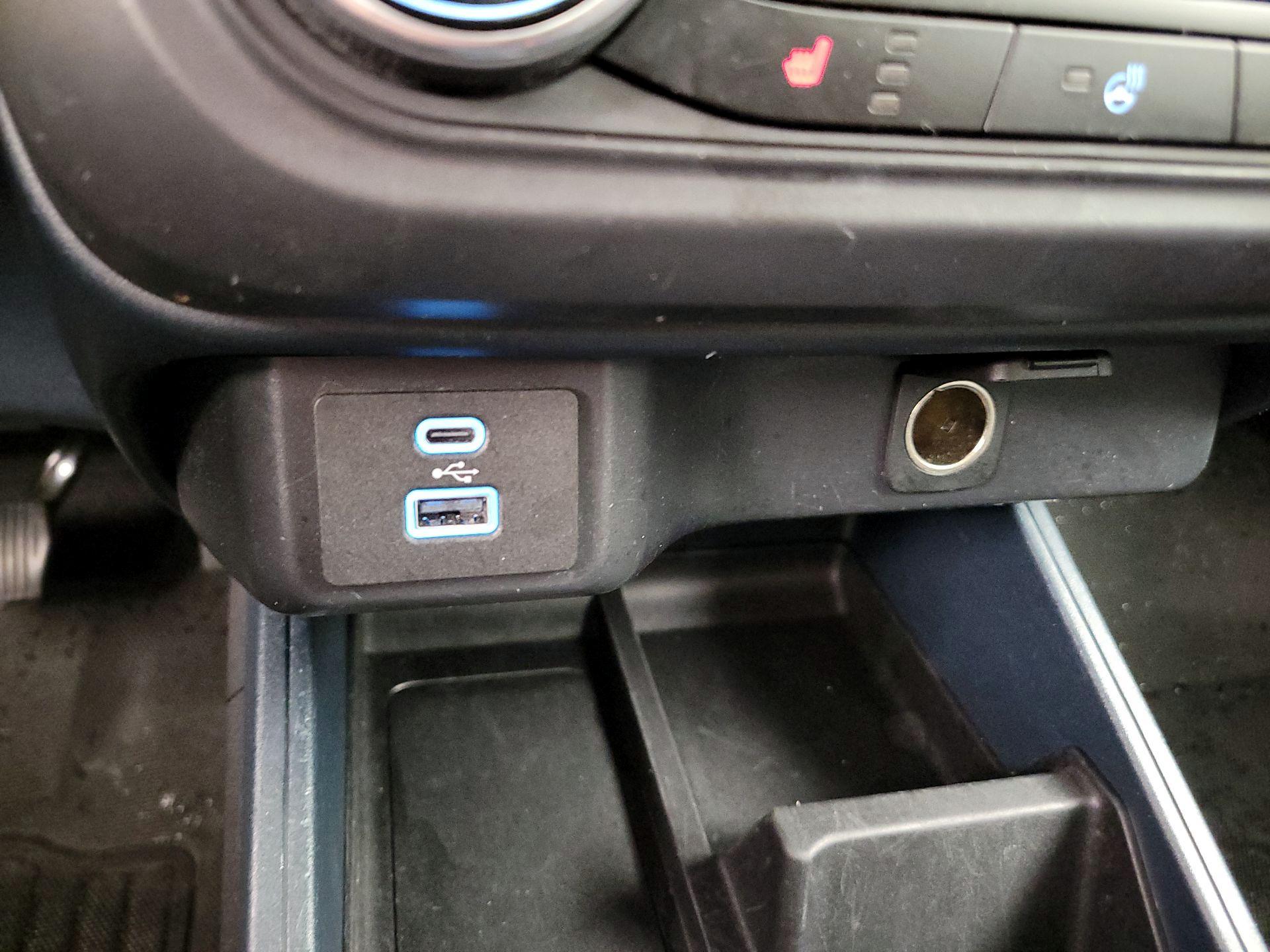 Thumbnail: 2023 Ford Maverick - 18