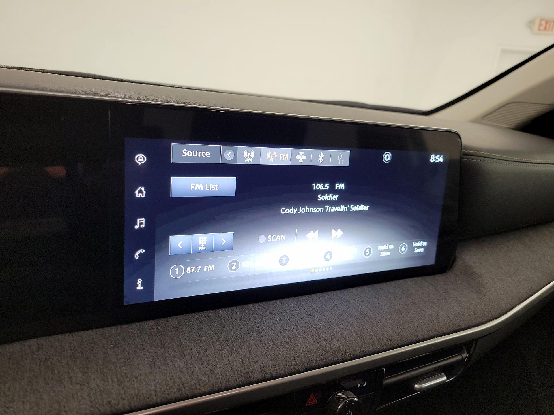 Thumbnail: 2025 Nissan Kicks - 15