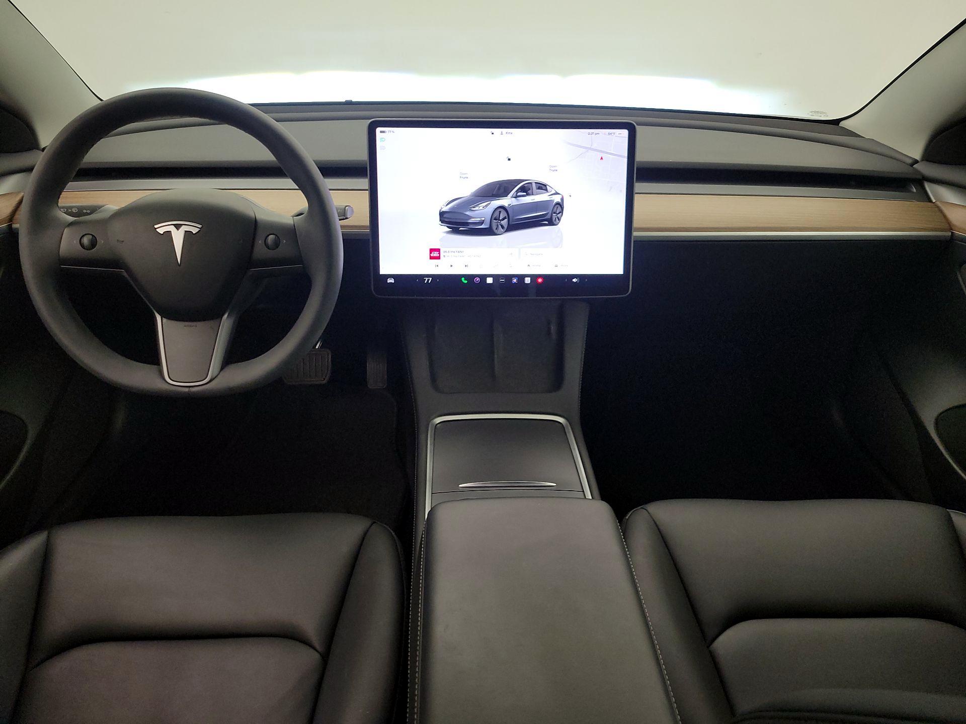 Thumbnail: 2023 Tesla Model 3 - 9