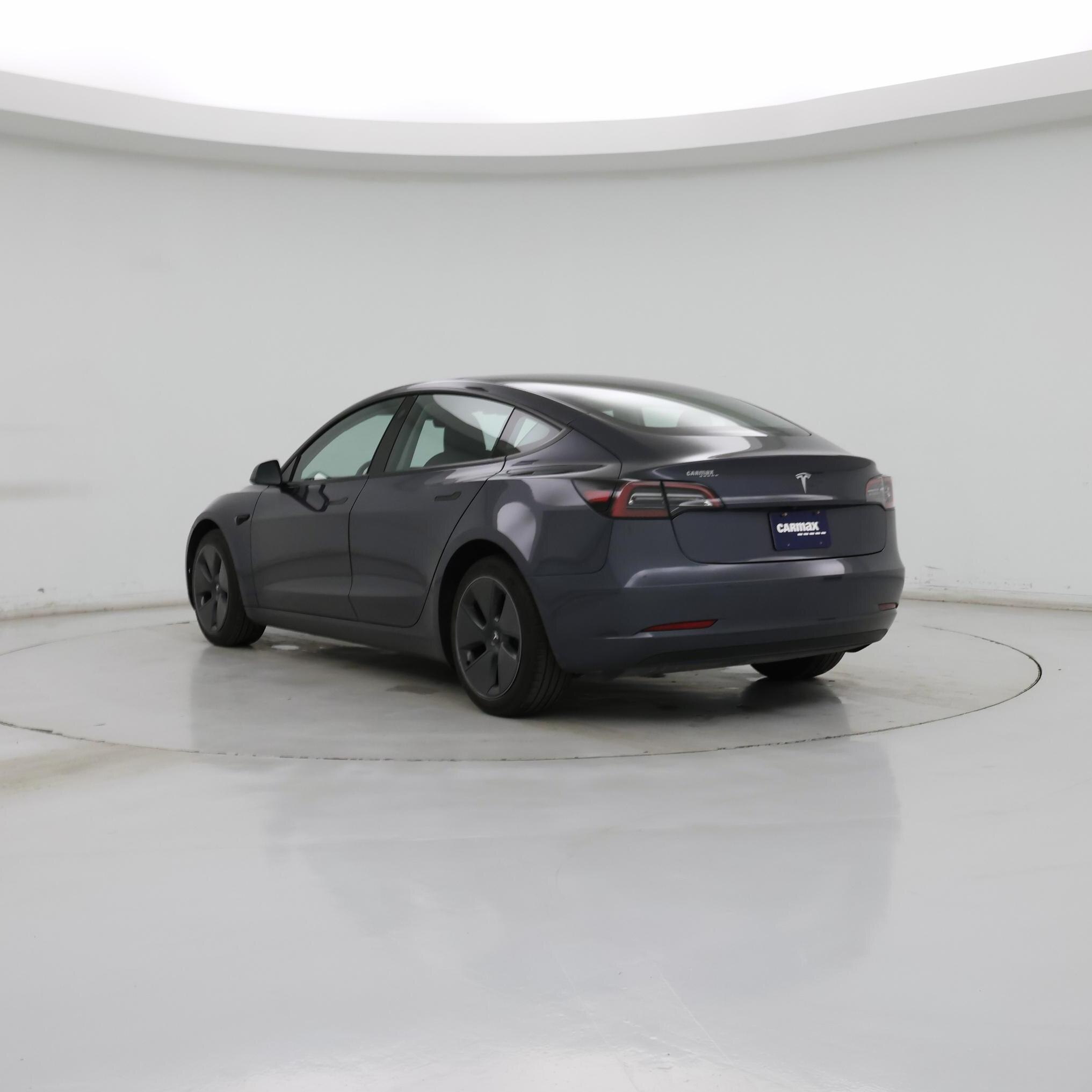 Thumbnail: 2023 Tesla Model 3 - 2