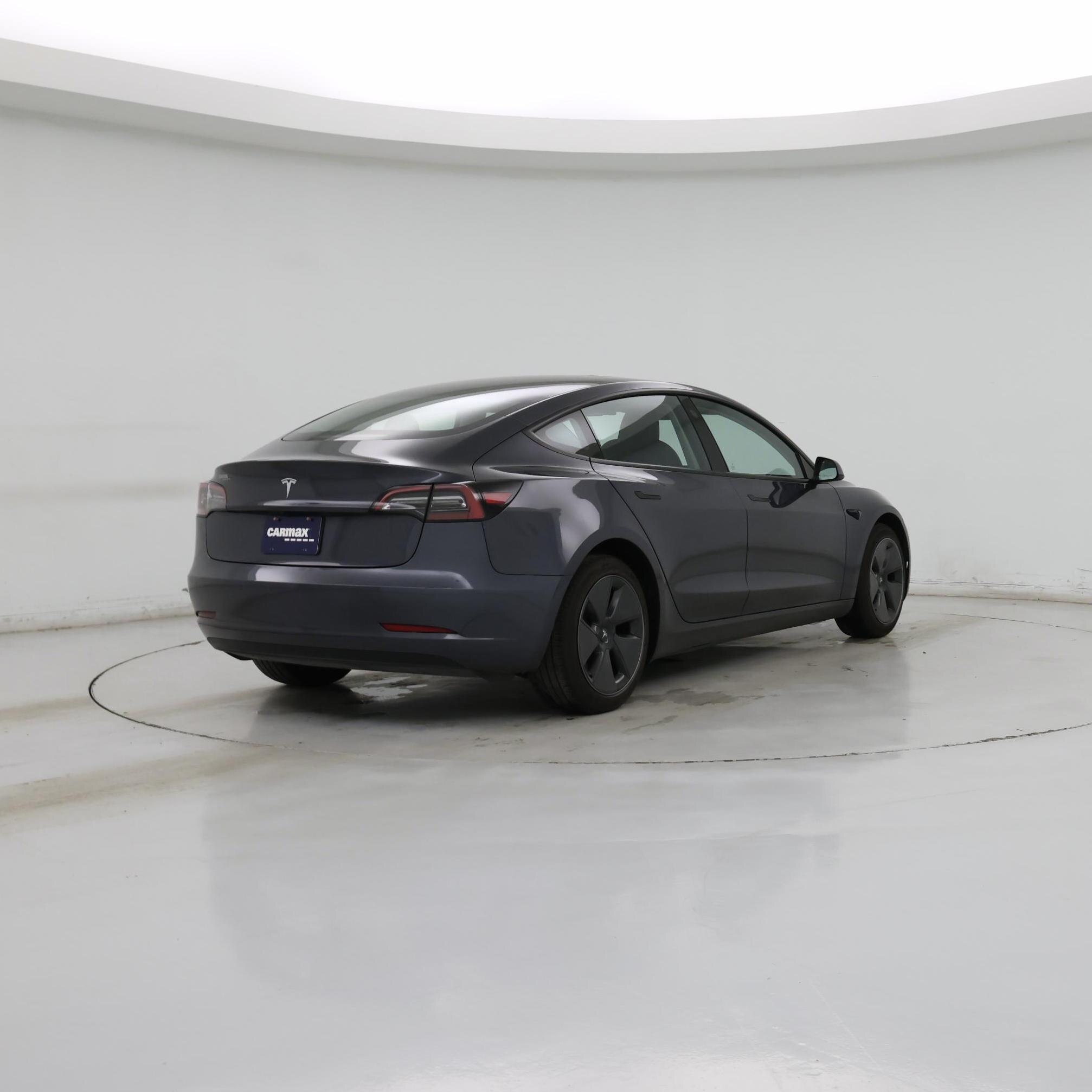Thumbnail: 2023 Tesla Model 3 - 8