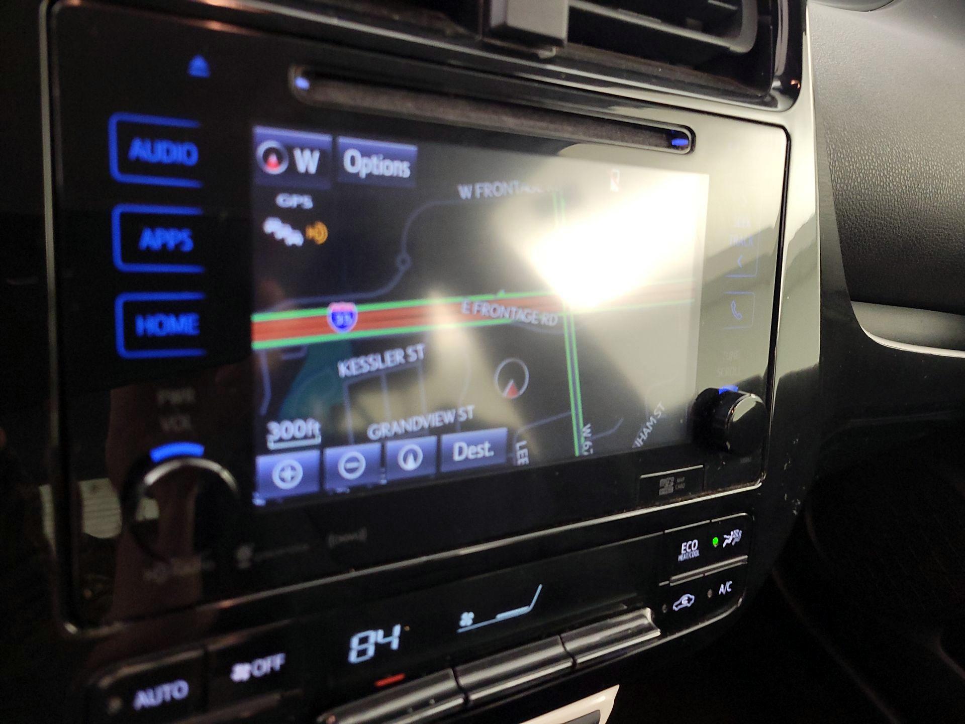 Thumbnail: 2016 Toyota Prius - 14