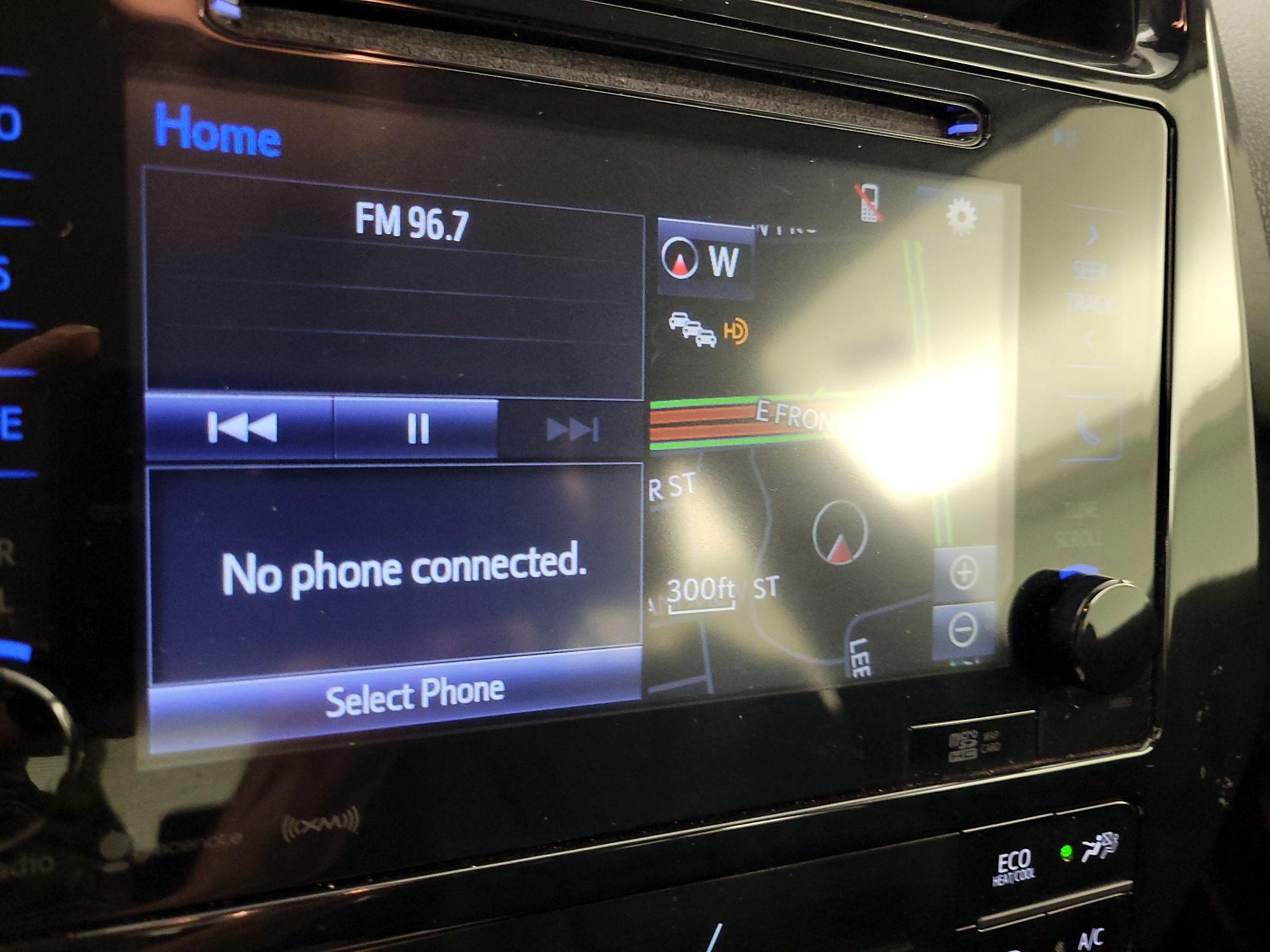 Thumbnail: 2016 Toyota Prius - 16