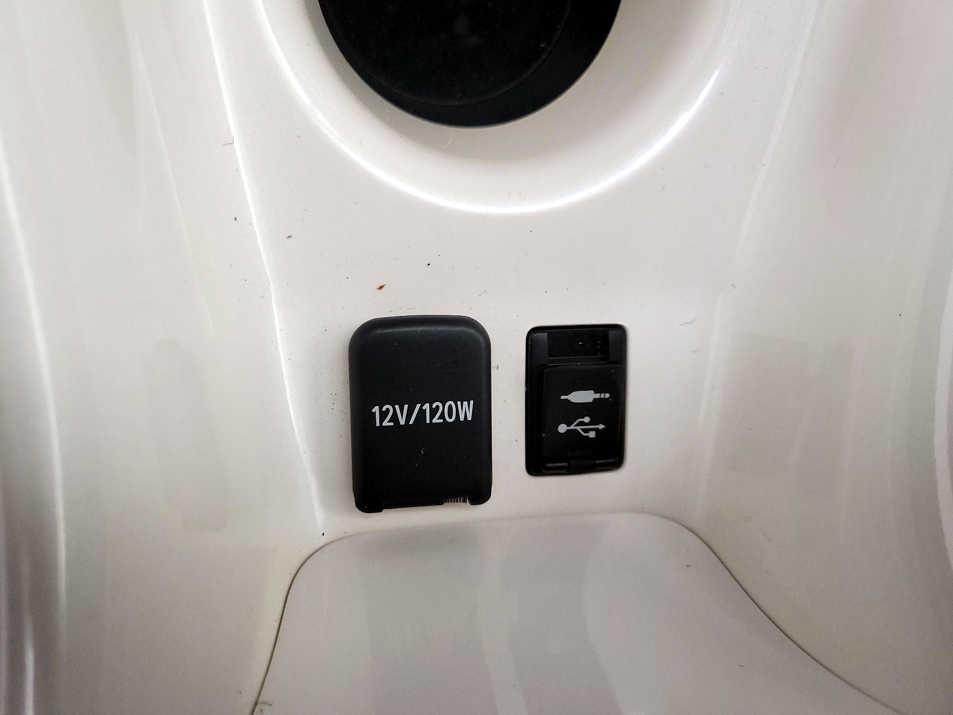 Thumbnail: 2016 Toyota Prius - 19