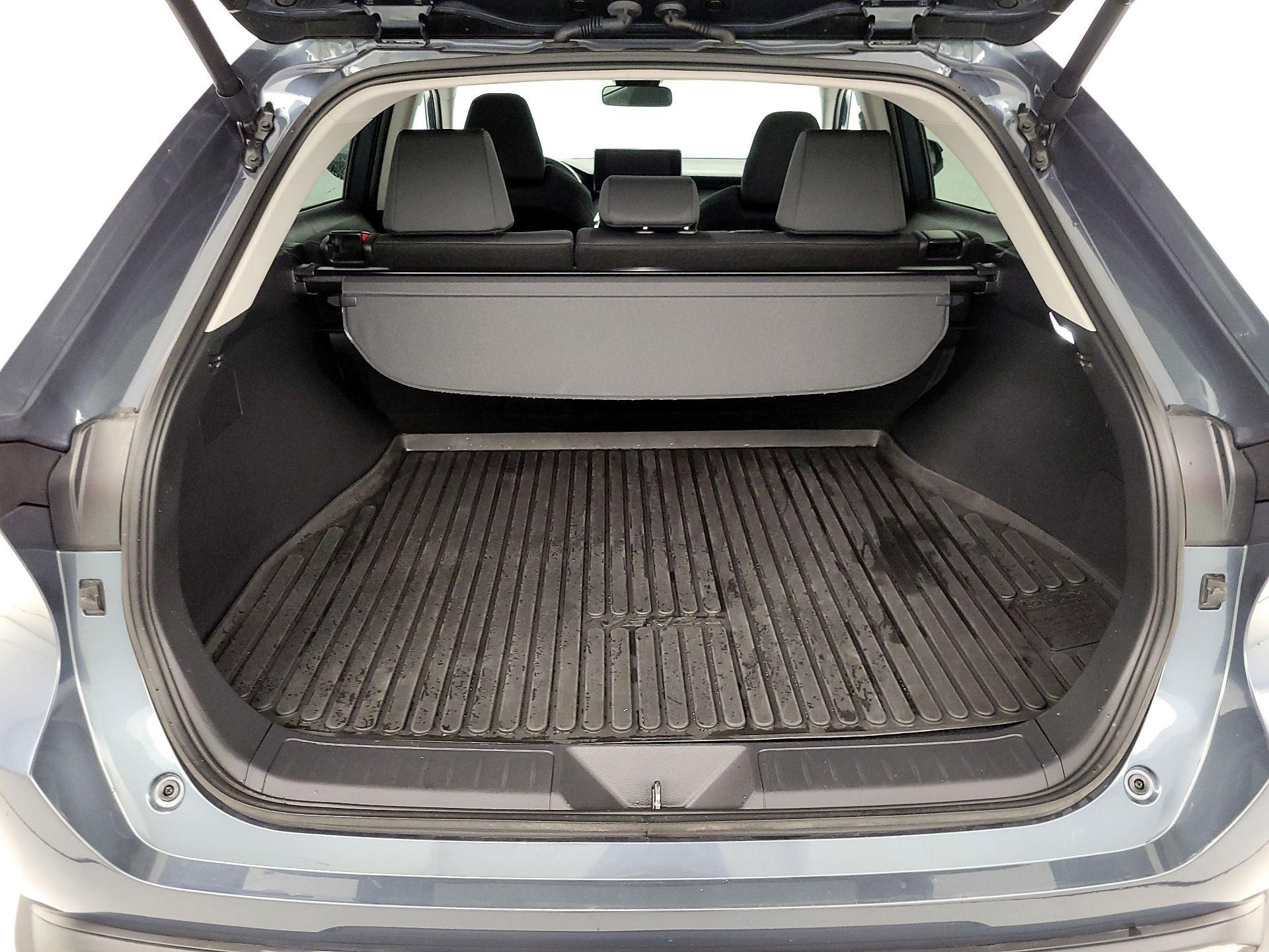 Thumbnail: 2024 Toyota Venza - 20